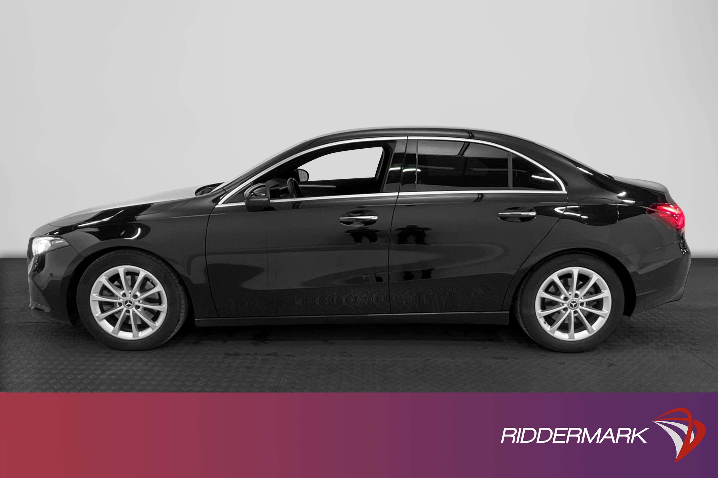 Mercedes-Benz A 220 4MATIC