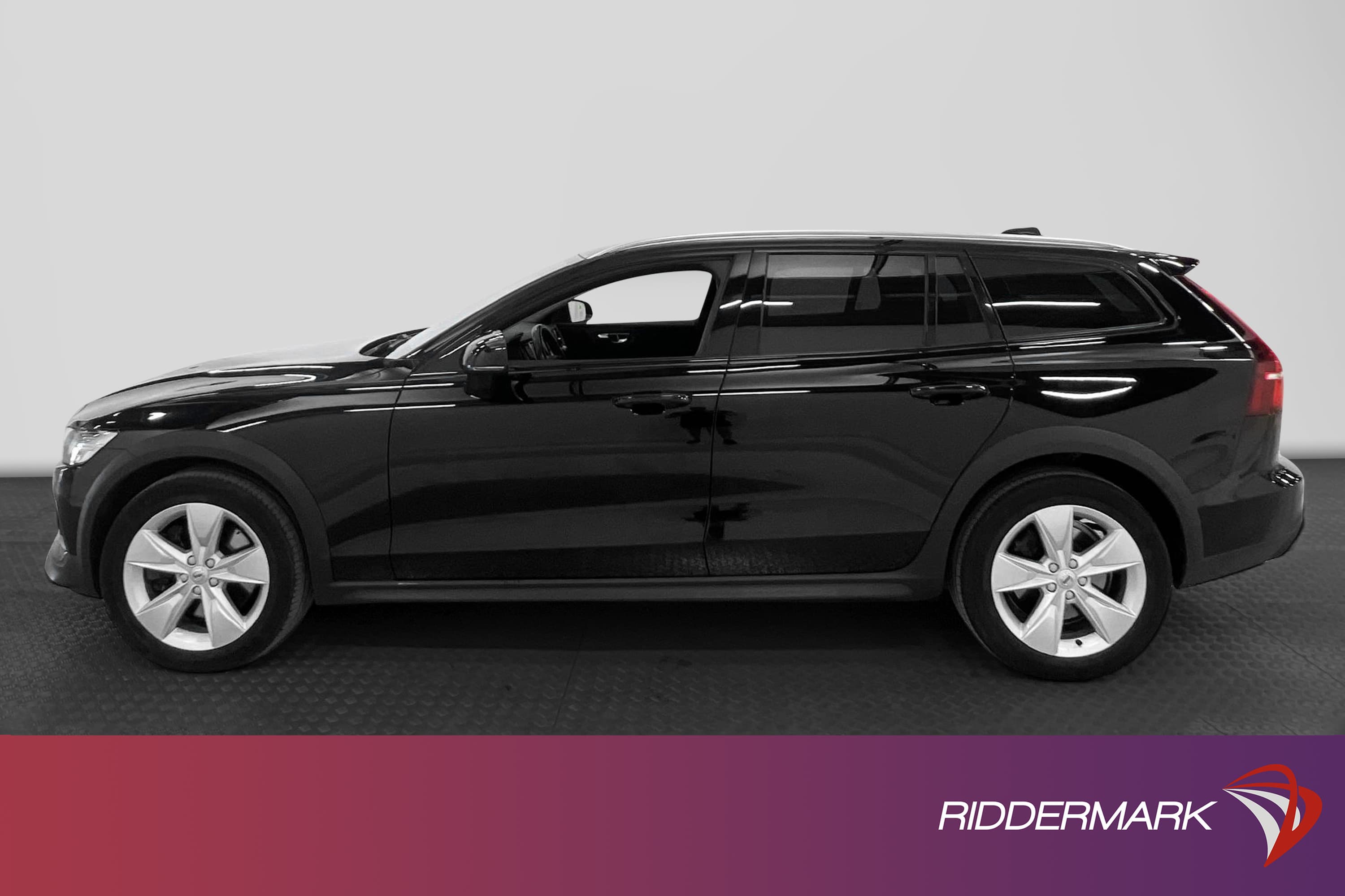 Volvo V60 Cross Country D4 AWD