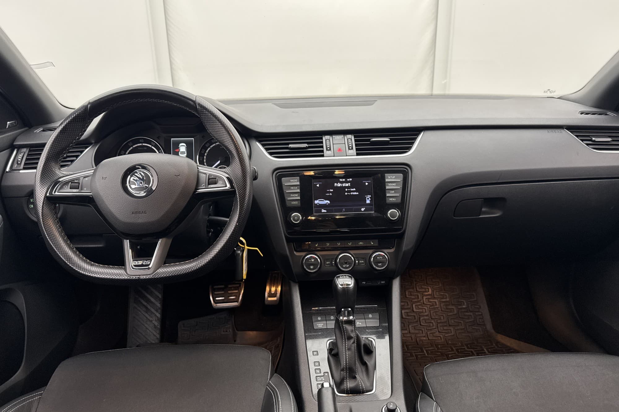 Skoda Octavia RS 2.0 TSI 220hk Canton Sensorer Halvskinn BT