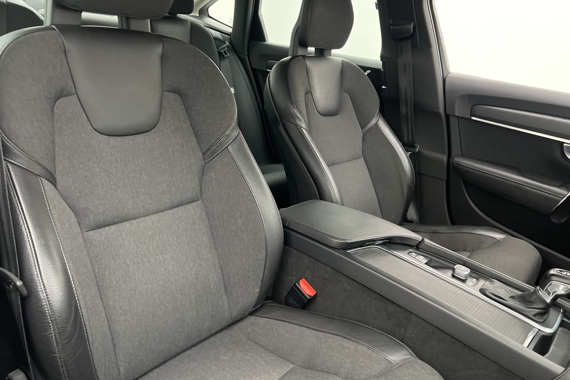 Volvo S90 D3 VOC D-Värmare Backkamera Navigation Dragkrok