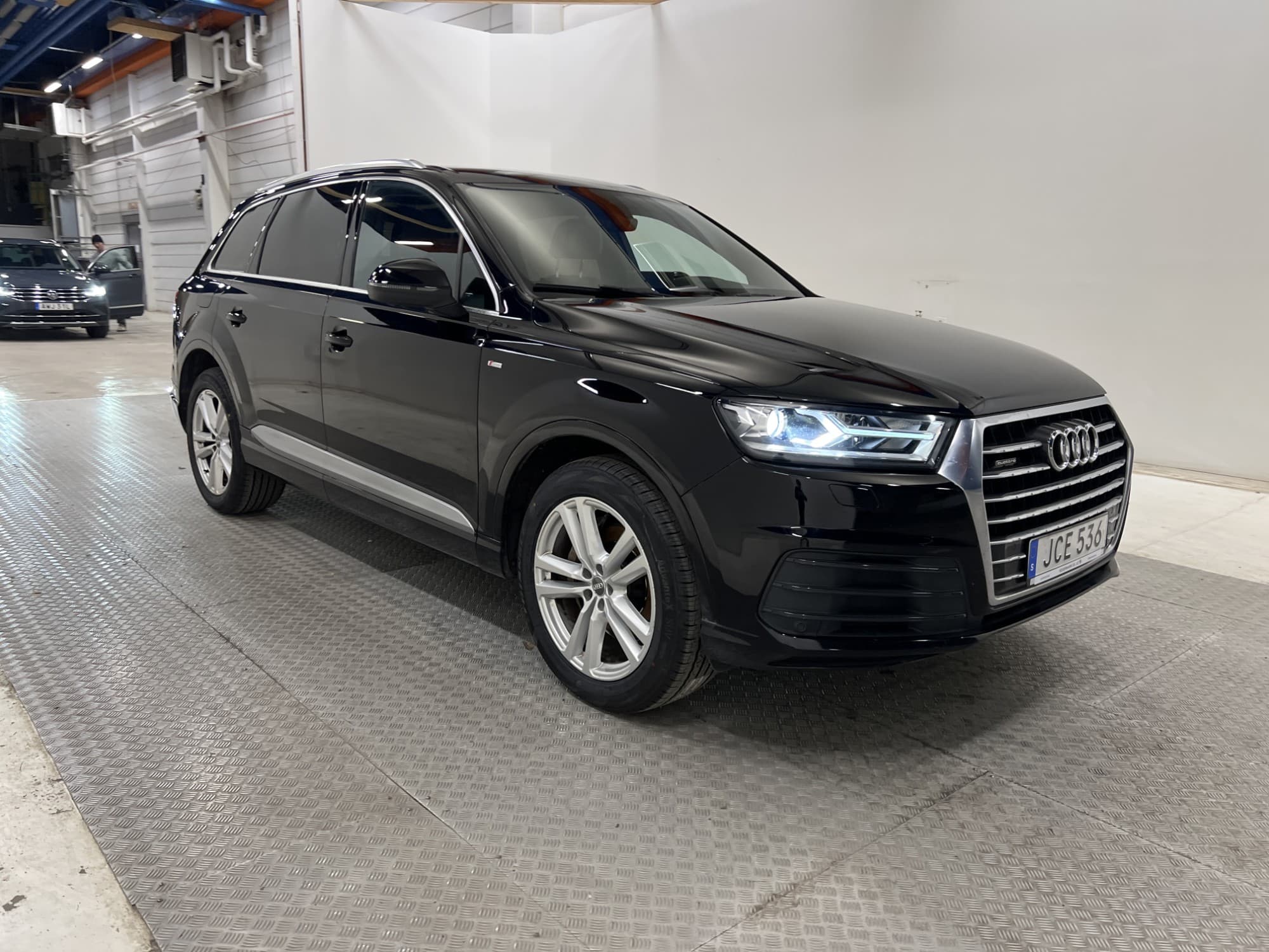 Audi Q7 3.0 TDI Q 272hk