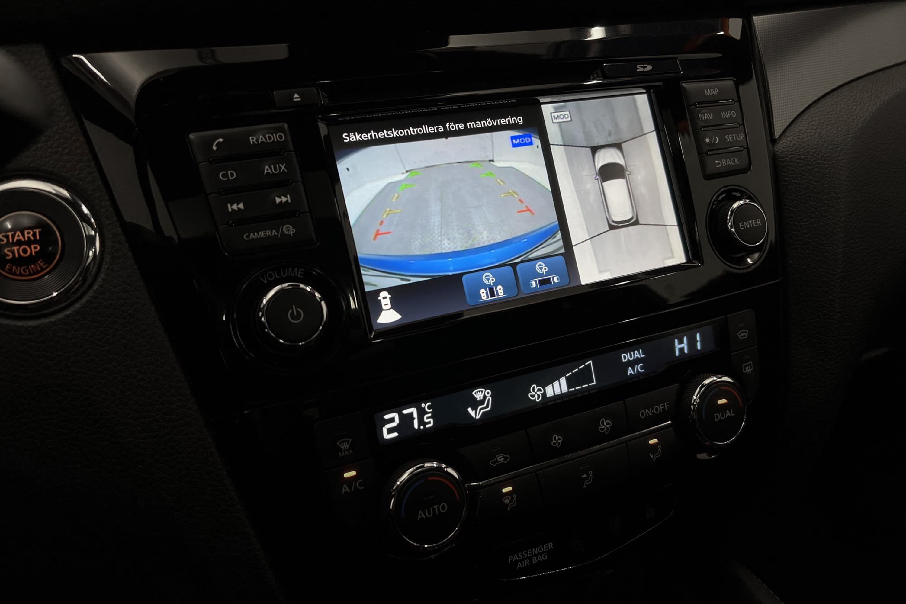 Nissan Qashqai 1.2 DIG-T 115hk Tekna+ Pano BOSE Värmare 360°