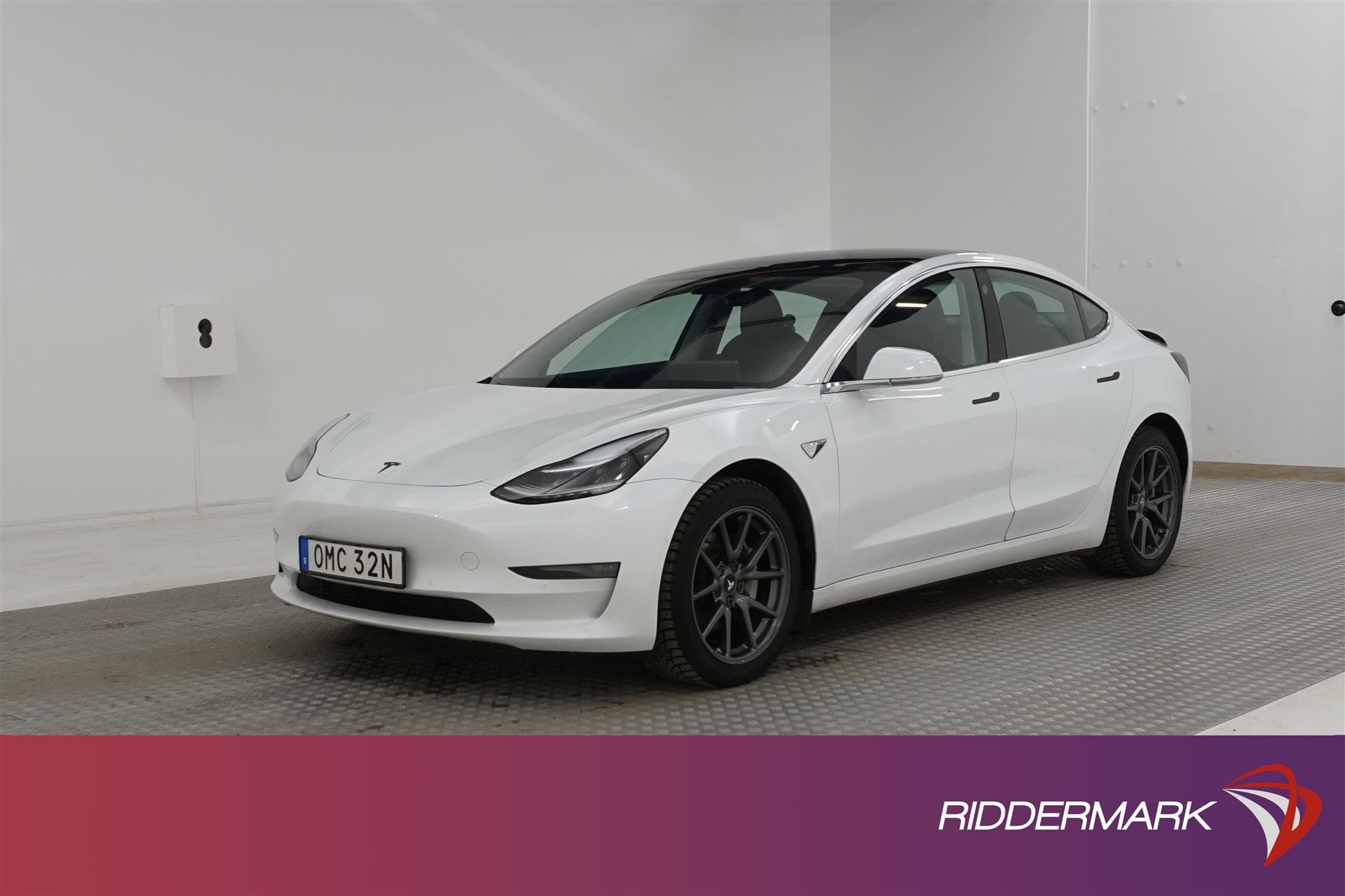 Tesla Model 3 Long Range AWD 440hk