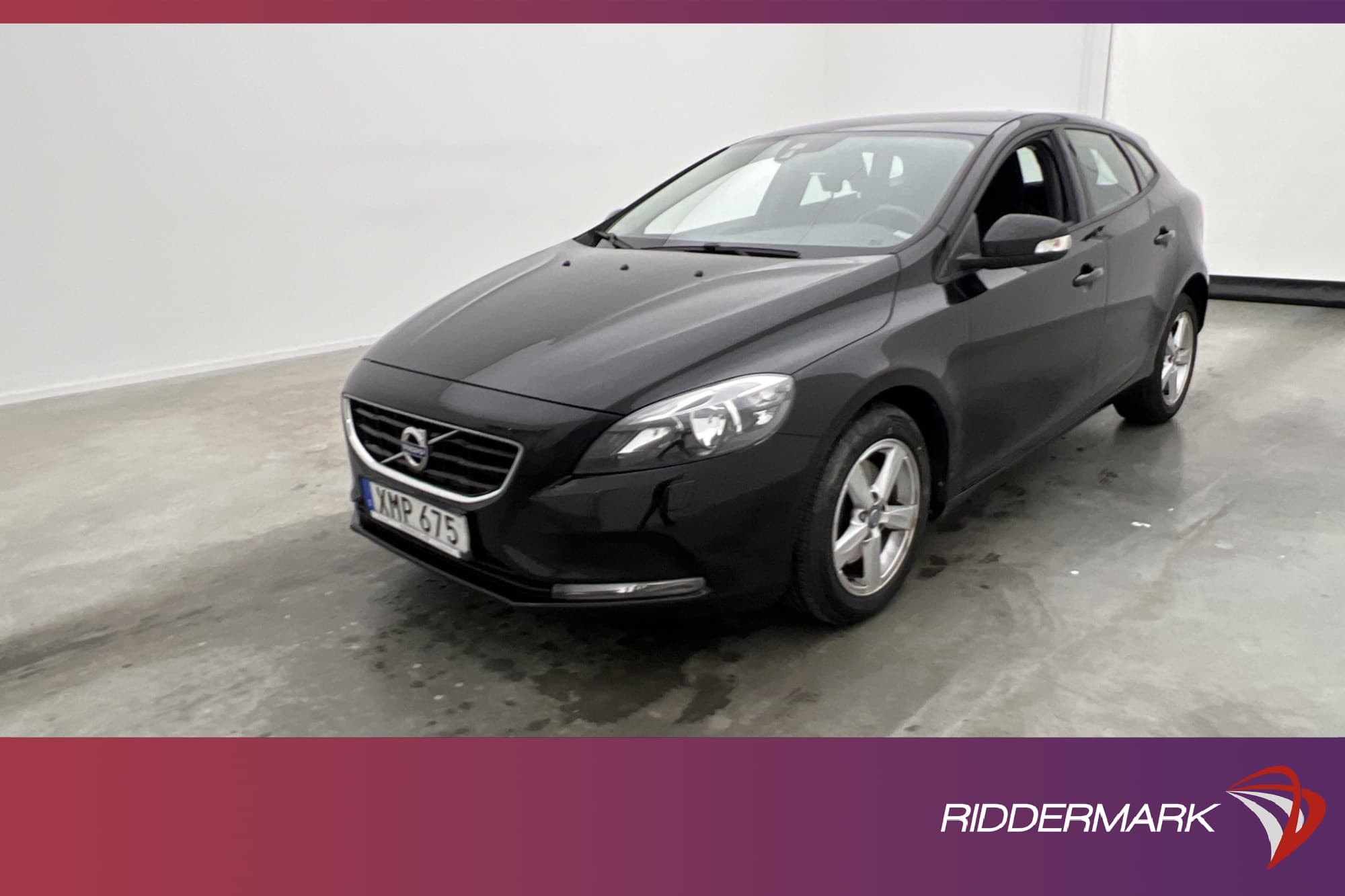 Volvo V40 T2 122hk