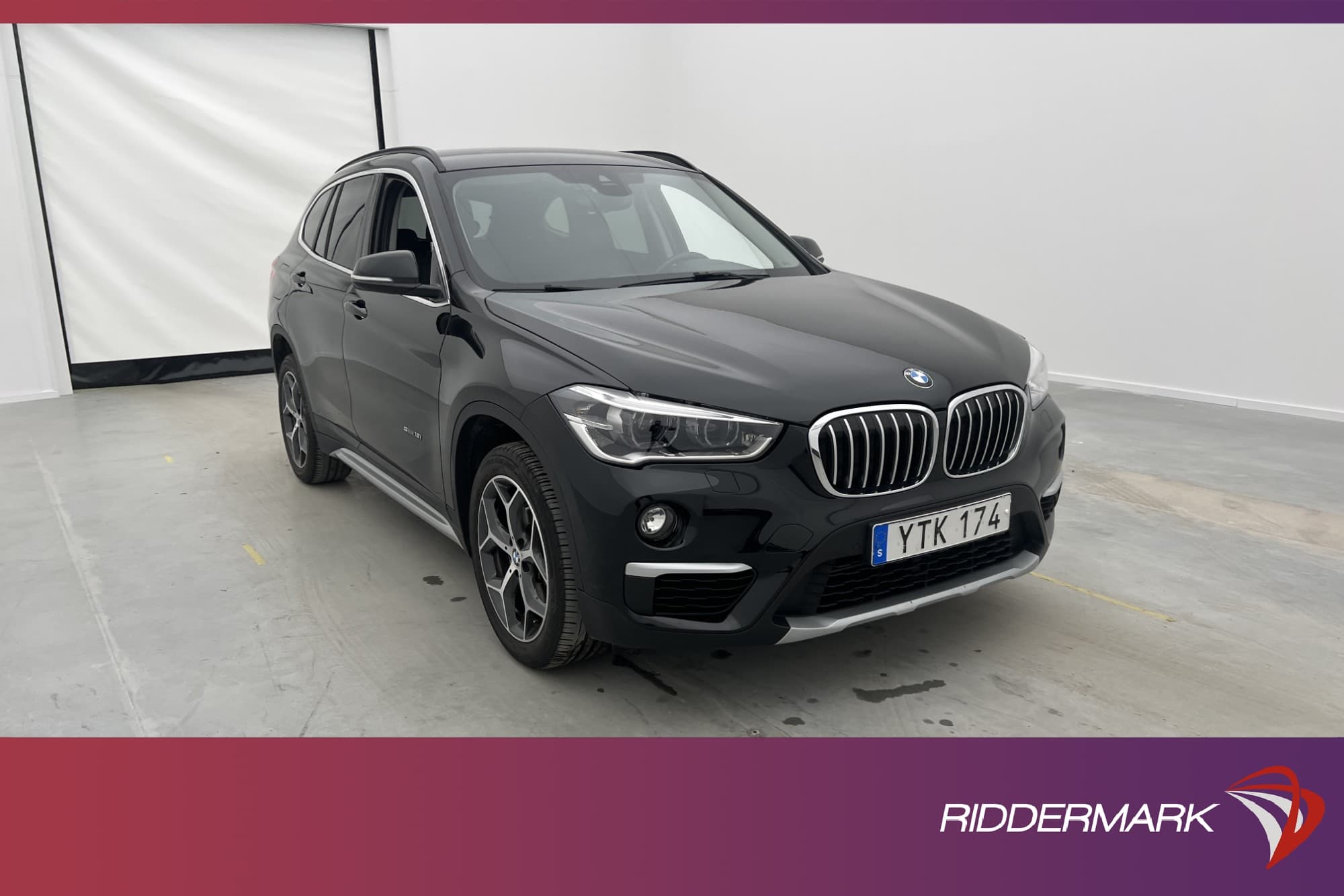 BMW X1 sDrive18i 140hk