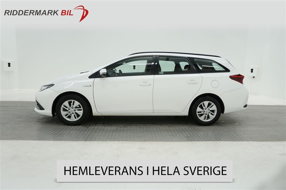 Toyota Auris 1.8 Hybrid Touring Sports 99hk