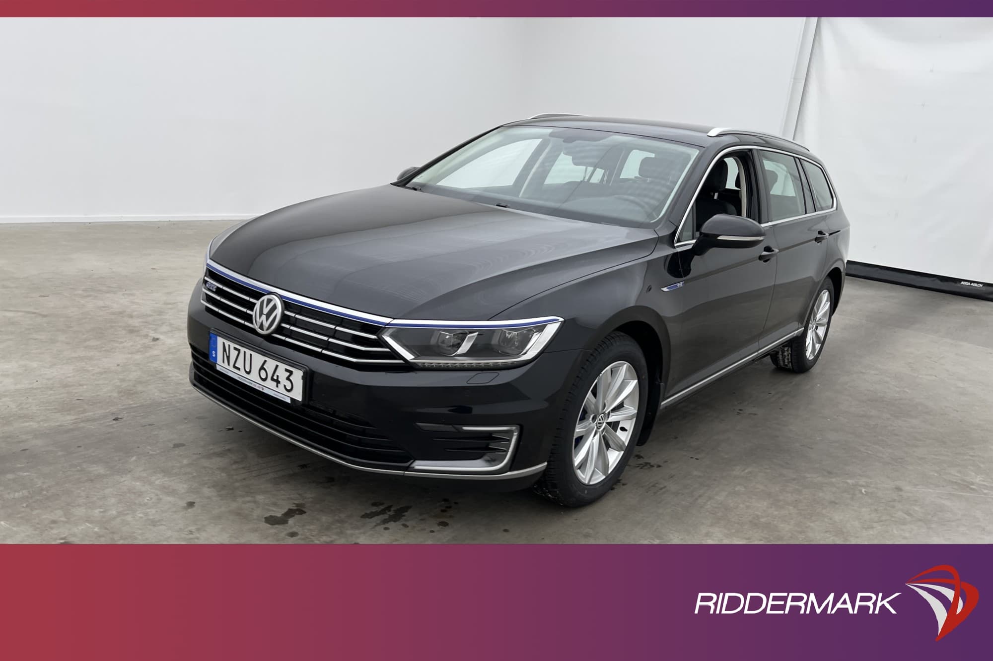 Volkswagen Passat GTE 218hk