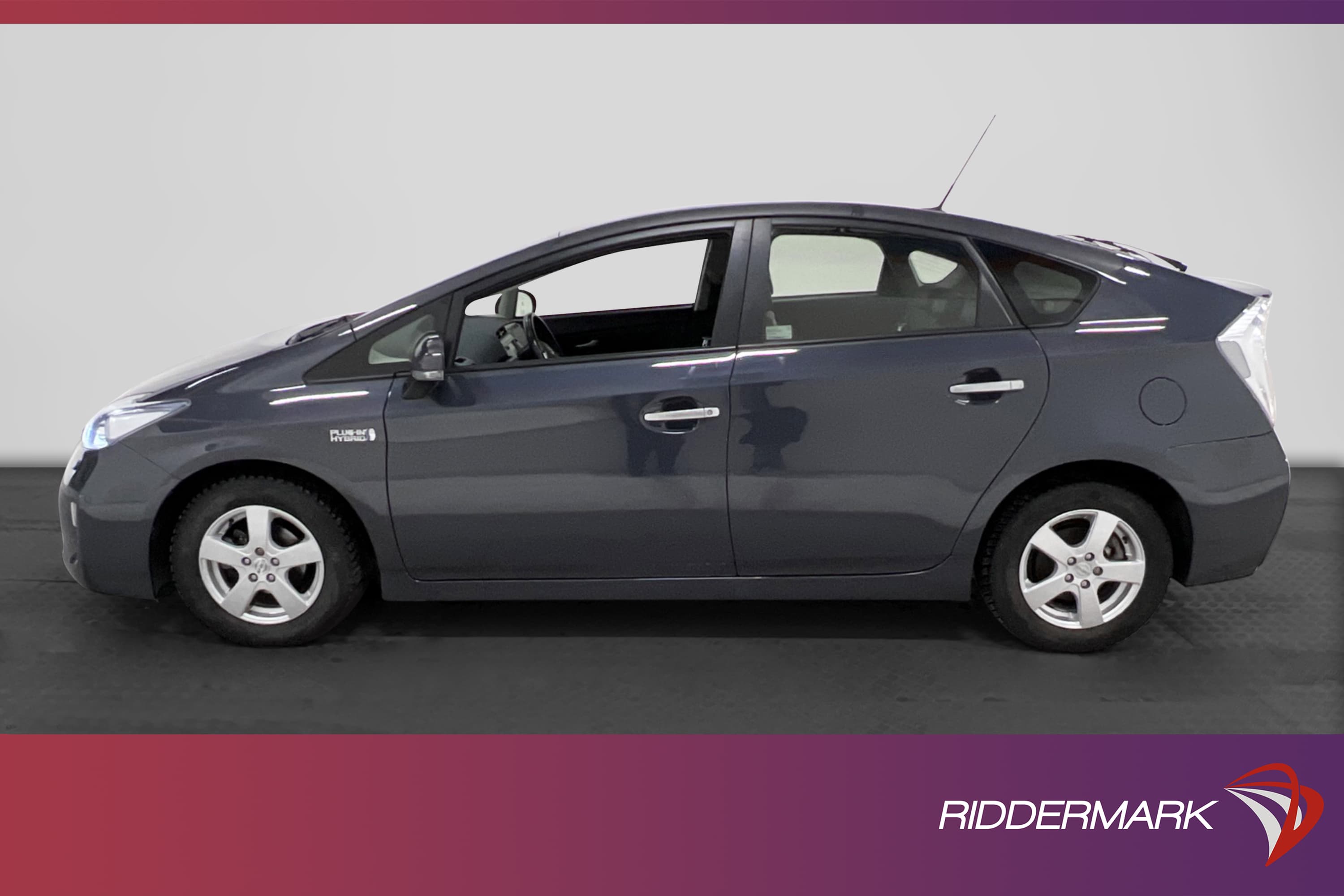 Toyota Prius Plug-in 123hk