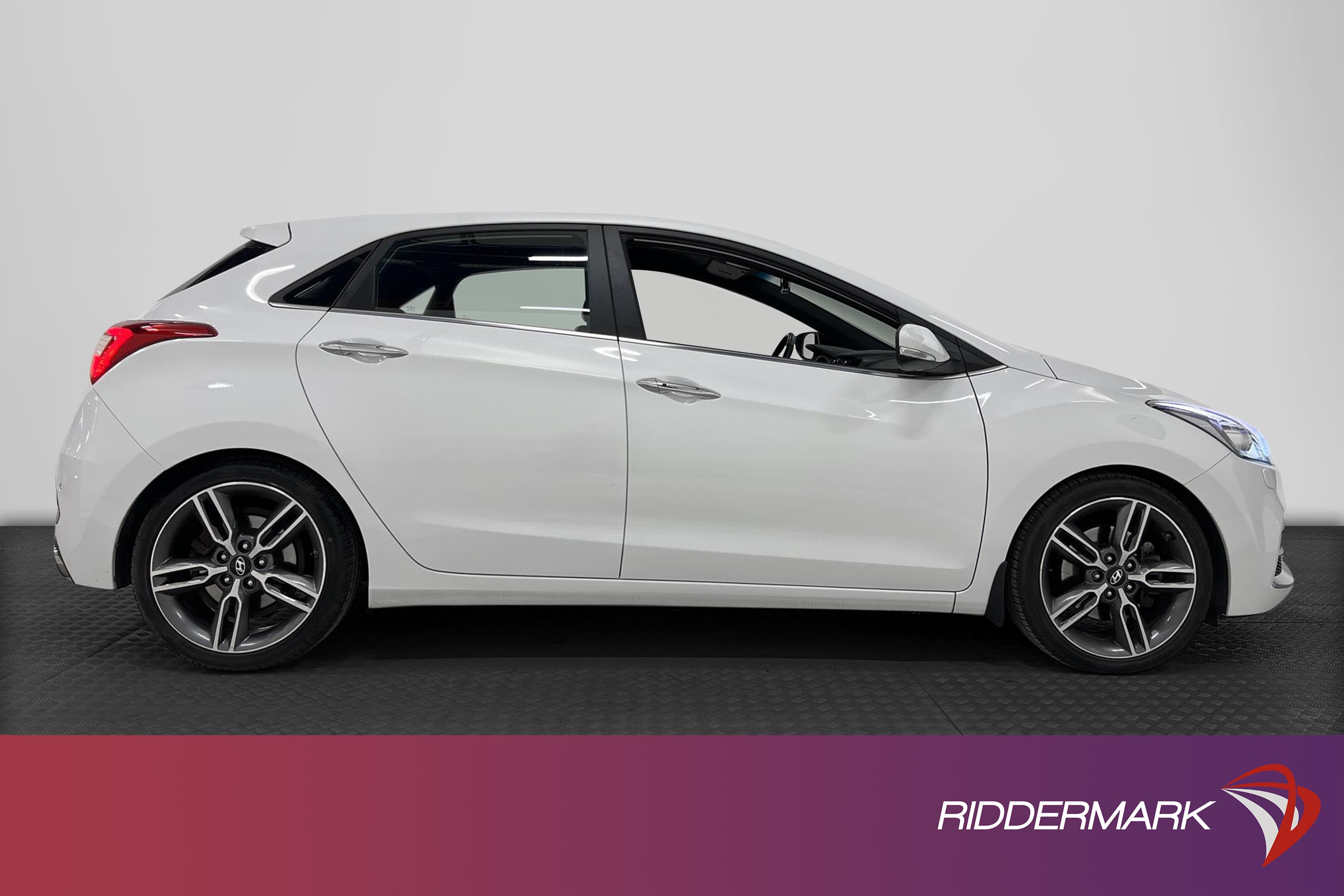 Hyundai i30 1.6 GDI 186hk Sport