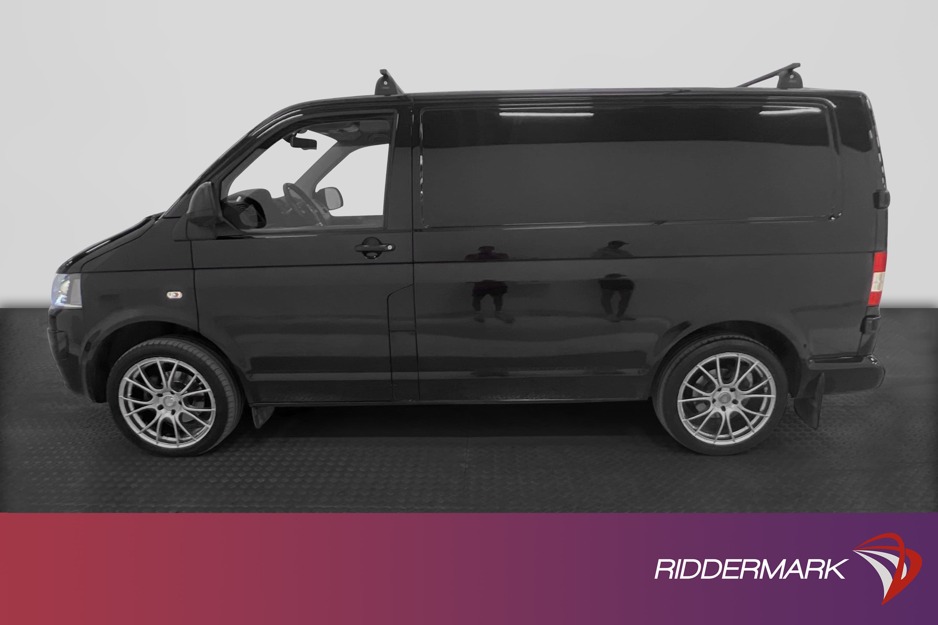 Volkswagen Transporter 2.0 DSG Värmare Drag B-Kamera Moms