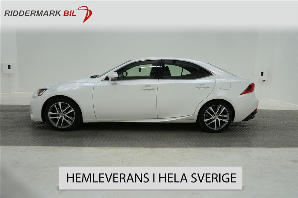 Lexus IS 300h 181hk