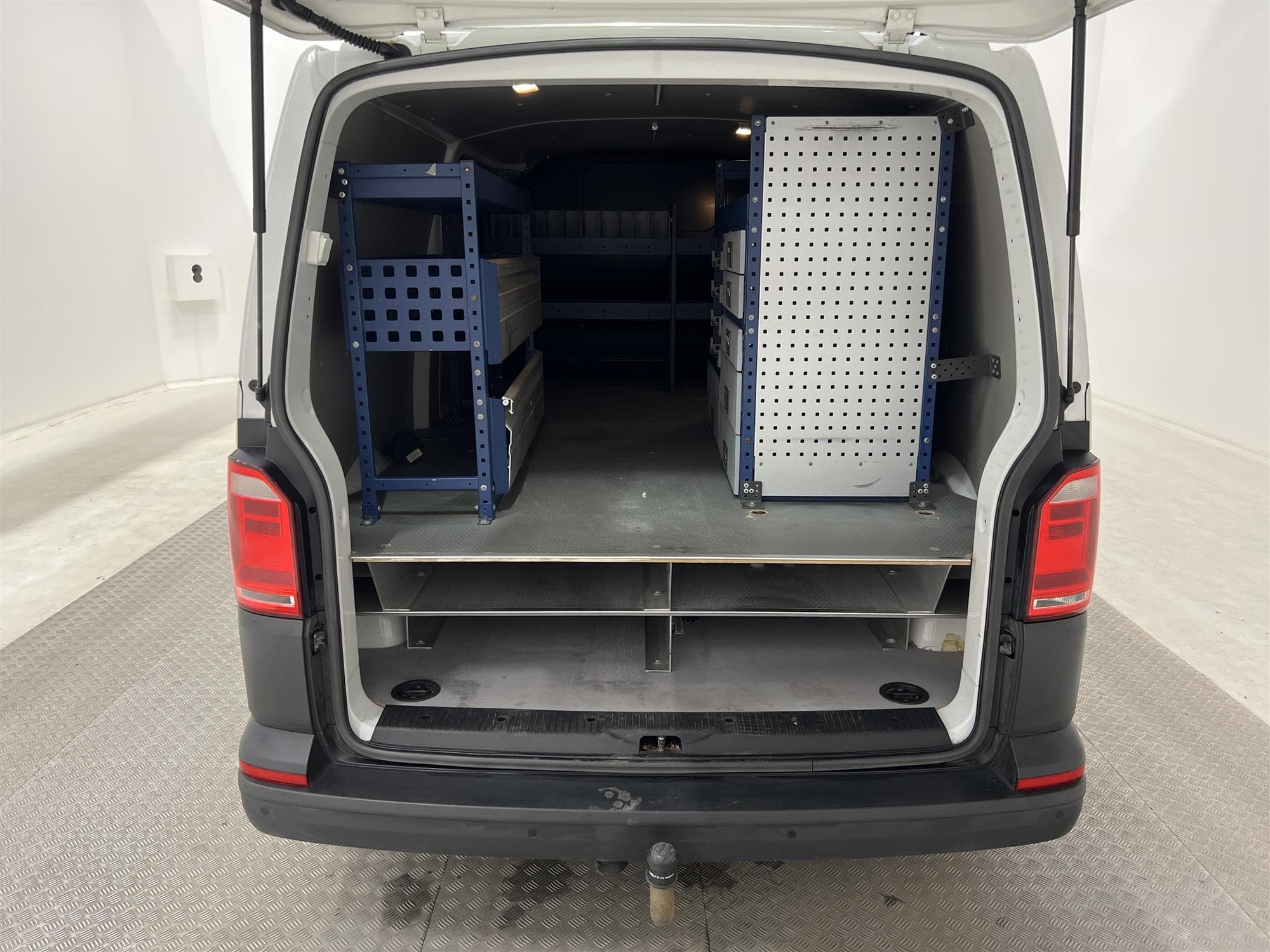 Volkswagen Transporter 2.0TDI L2 Värmare Drag V-Inredd  