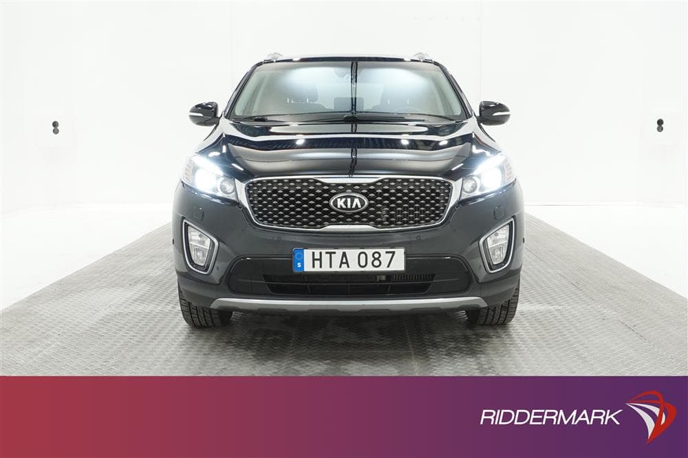 Kia Sorento 2.2 CRDi 200hk 7-Sits Pano Skinn Infinity B-Kamexteriör