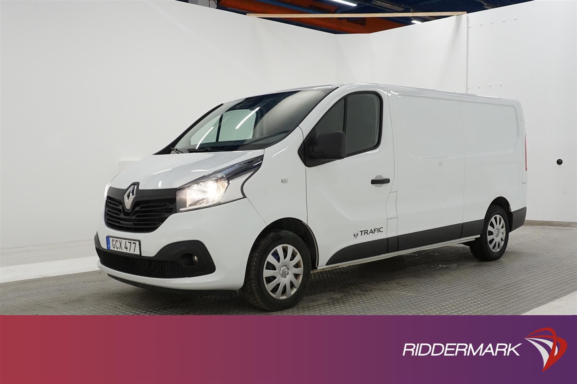 Renault Trafic 1.6dCi Eu6 L2 Dragkrok Kamera Värmare Moms