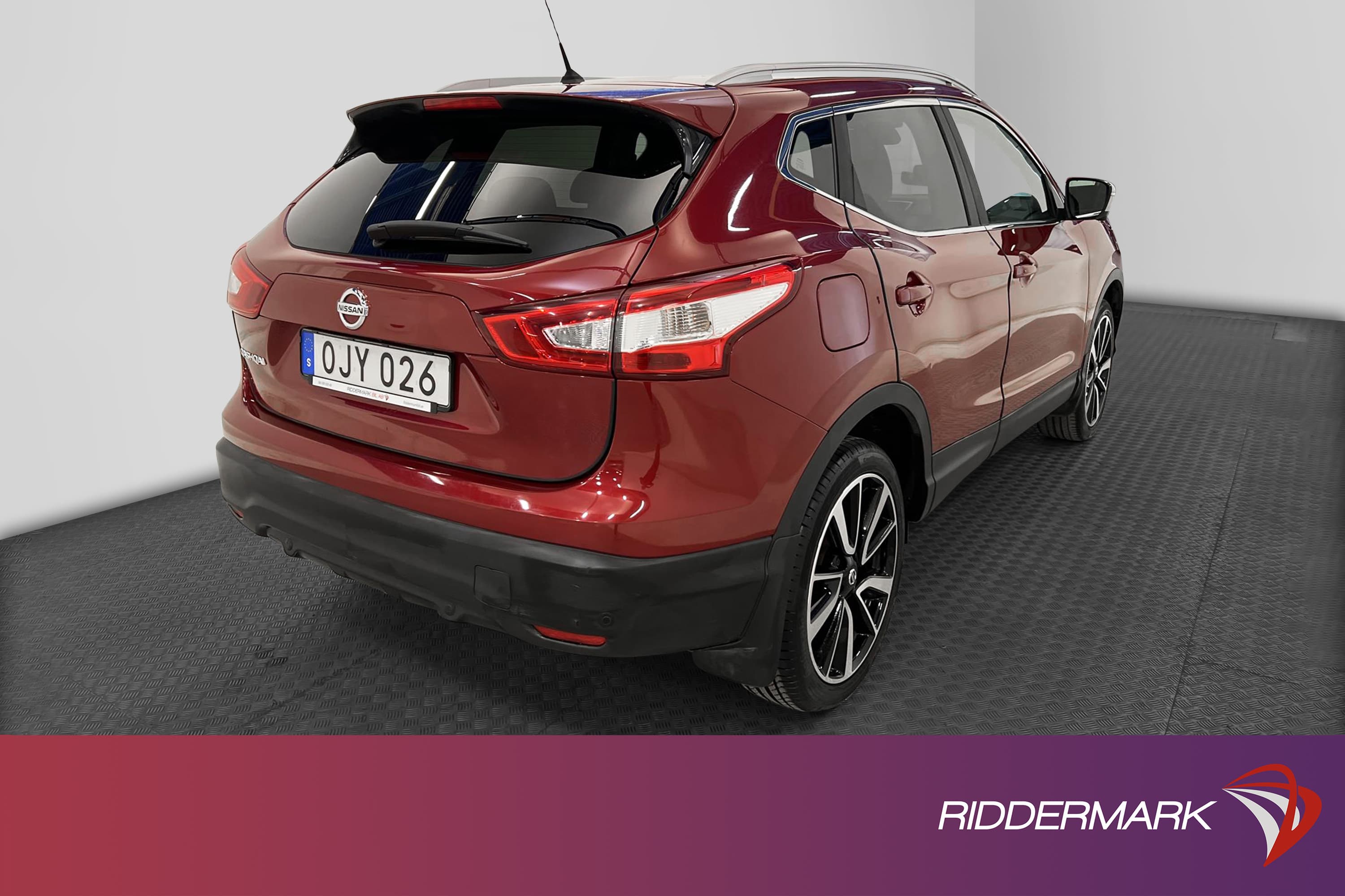 Nissan Qashqai 1.2 115hk 2 Brukare M&K-Värm Pano 360 Navi 