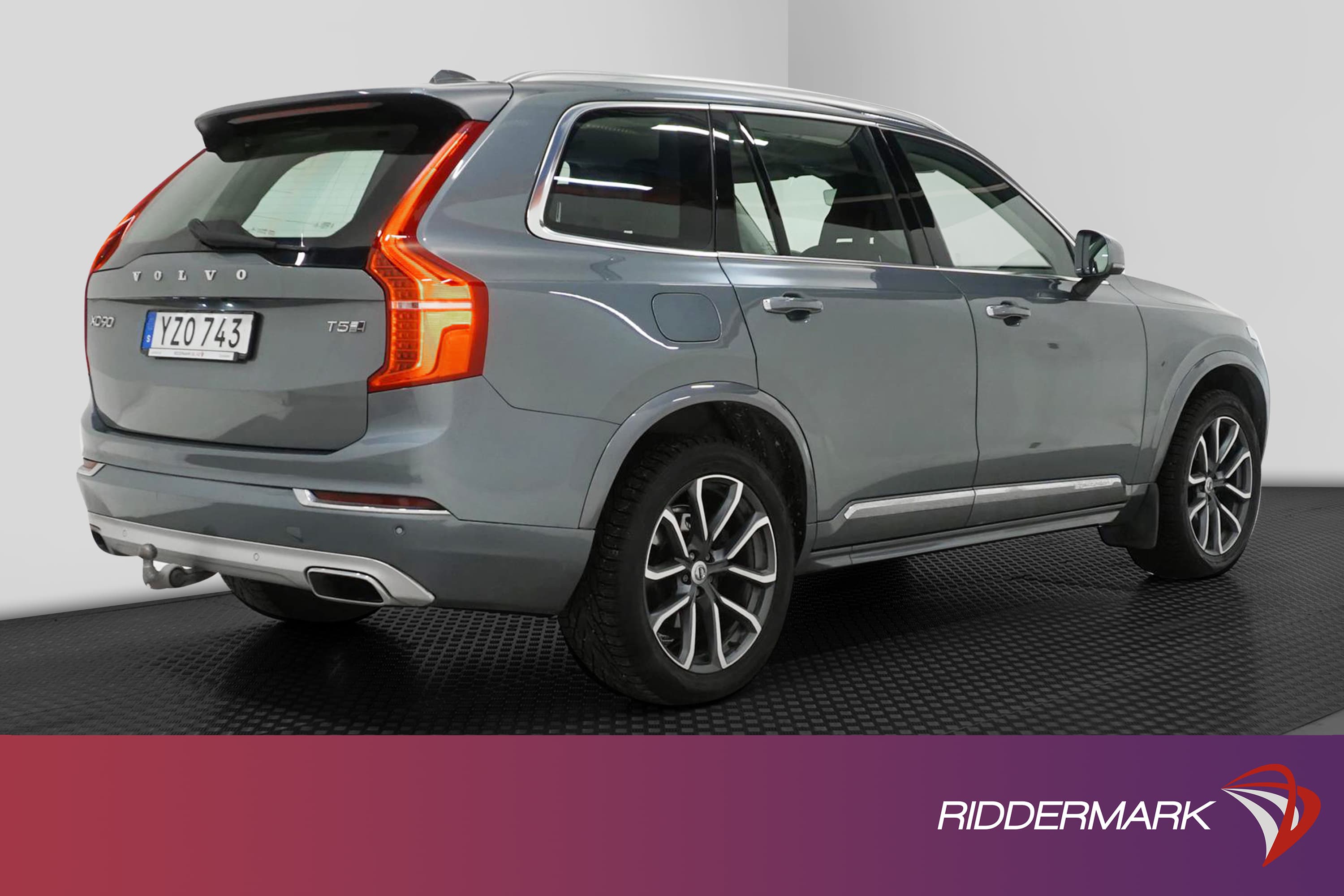 Volvo XC90 T5 AWD 250hk Inscription 7-sits Värmare Kamera  exteriör