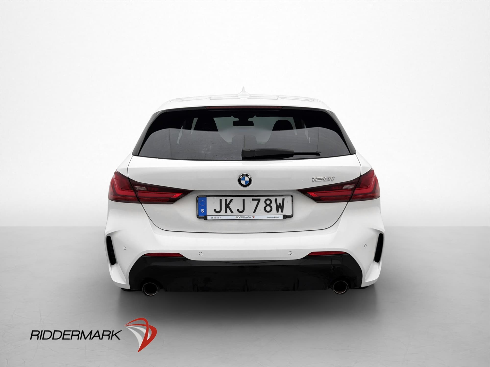 BMW 120 i 178hk M Sport Alcantara Adapt-fart Navi Sensorer