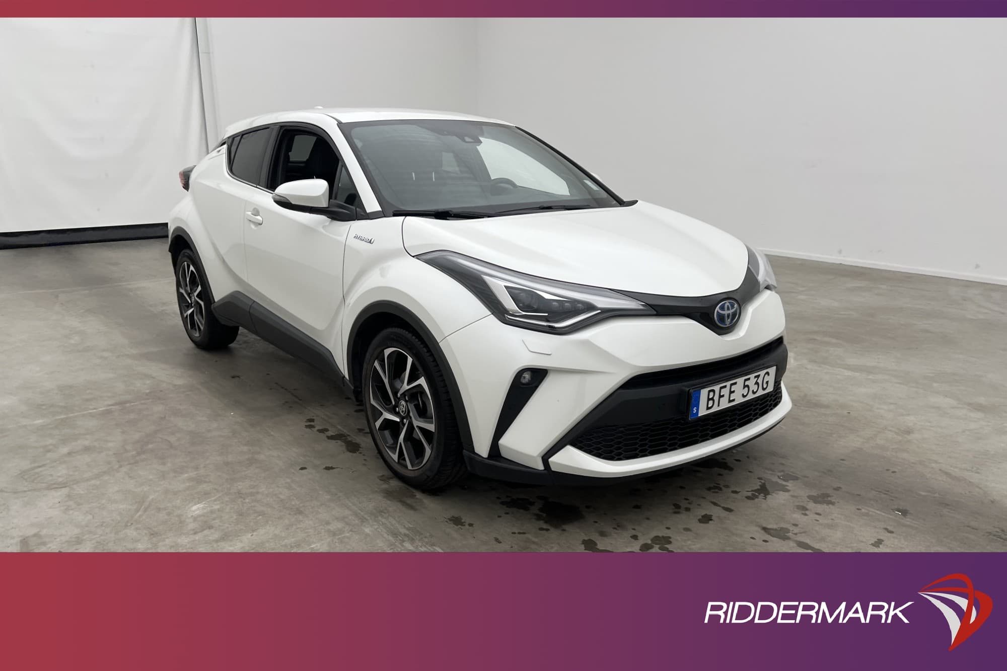 Toyota C-HR Hybrid 122hk