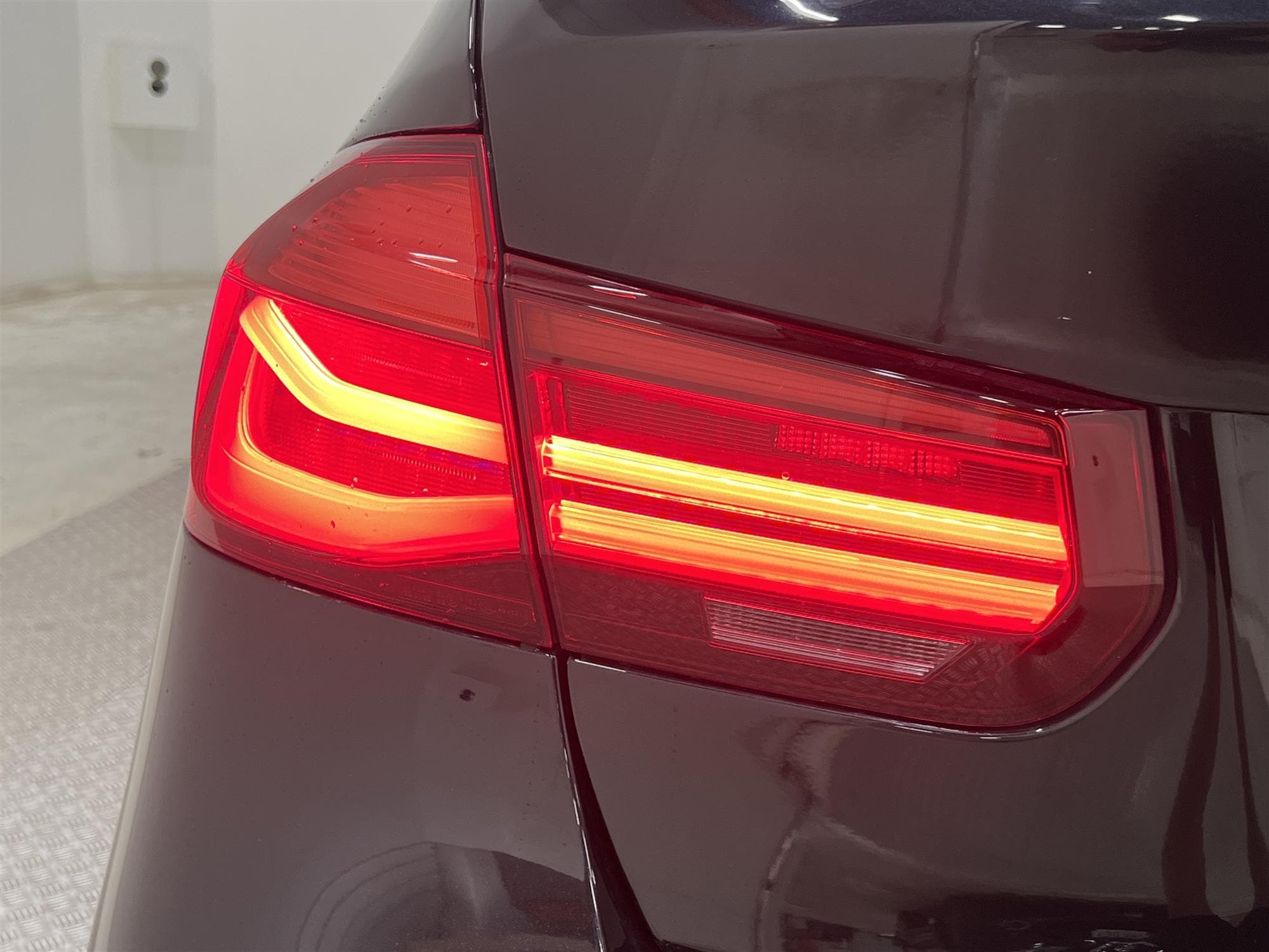 BMW 330i xDrive 252hk M Sport Cockpit Drag H/K Navi Skinn