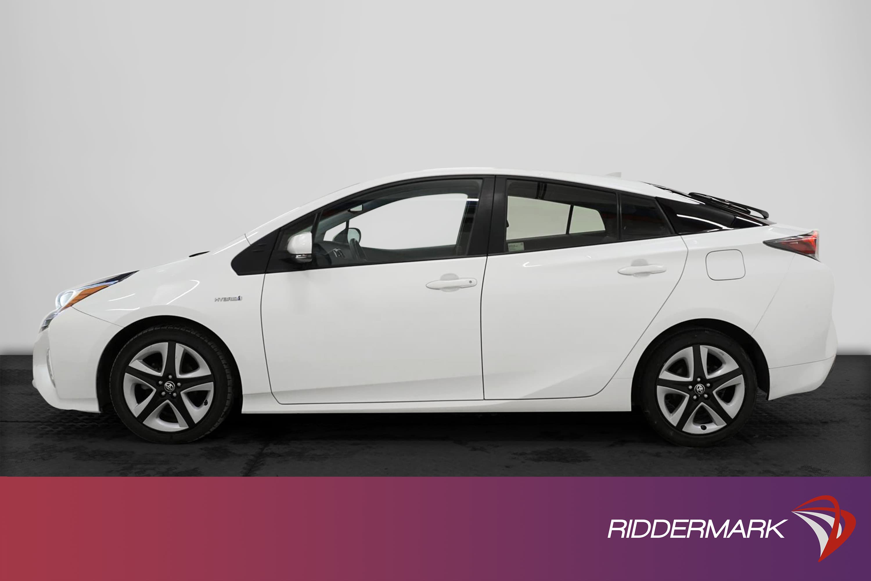 Toyota Prius Hybrid CVT 122hk B-Kam L-Assist 0,33L/mil