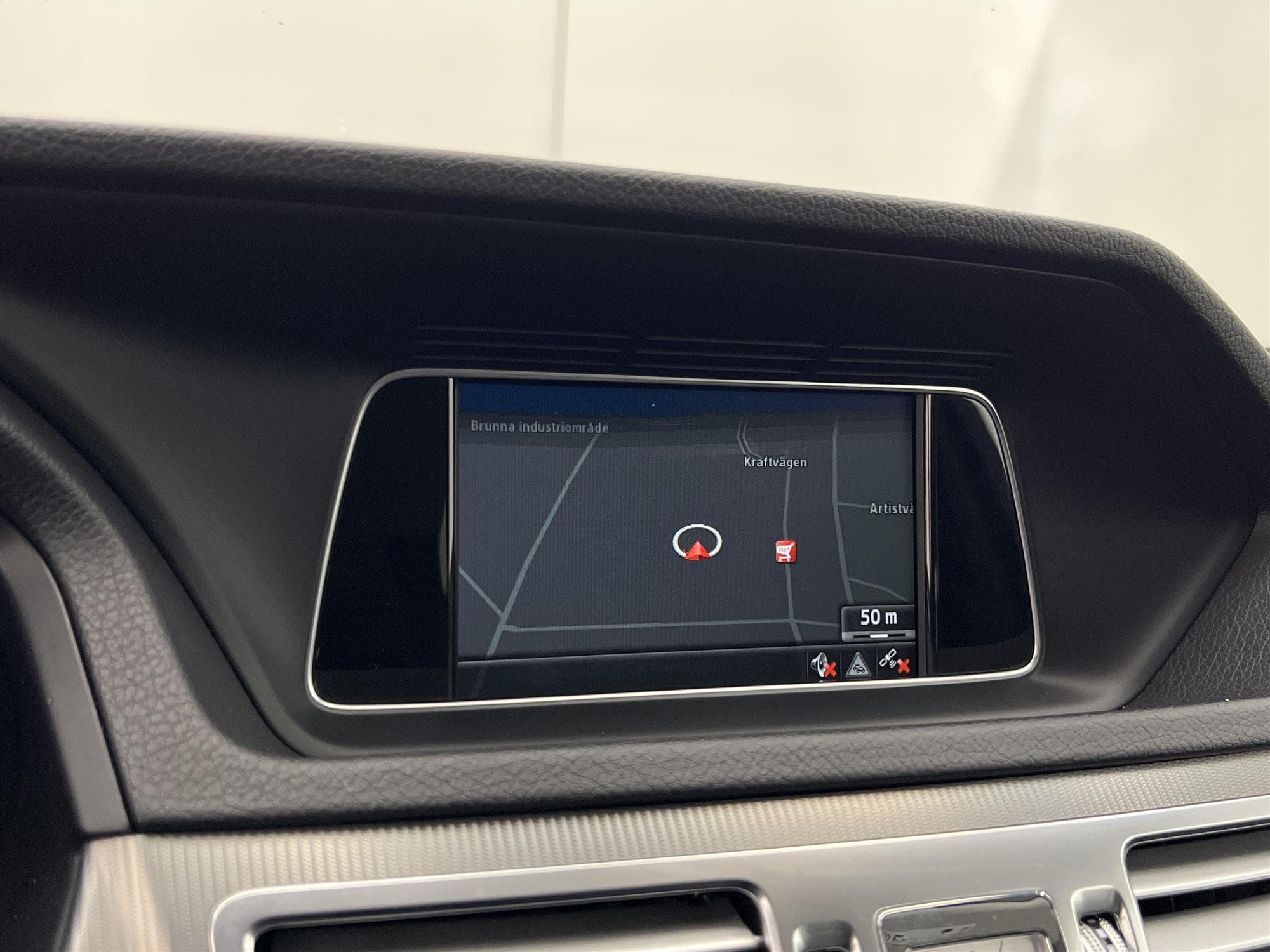 Mercedes-Benz E220 170hk Dragkrok Helskinn Navi 0,54L/mil