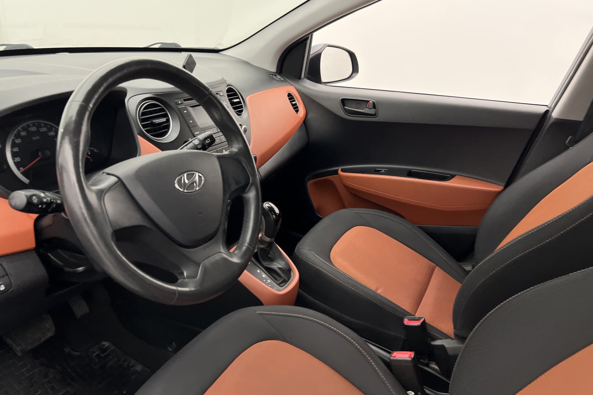 Hyundai i10 1.0 67hk Comfort Rattvärme Låg-skatt