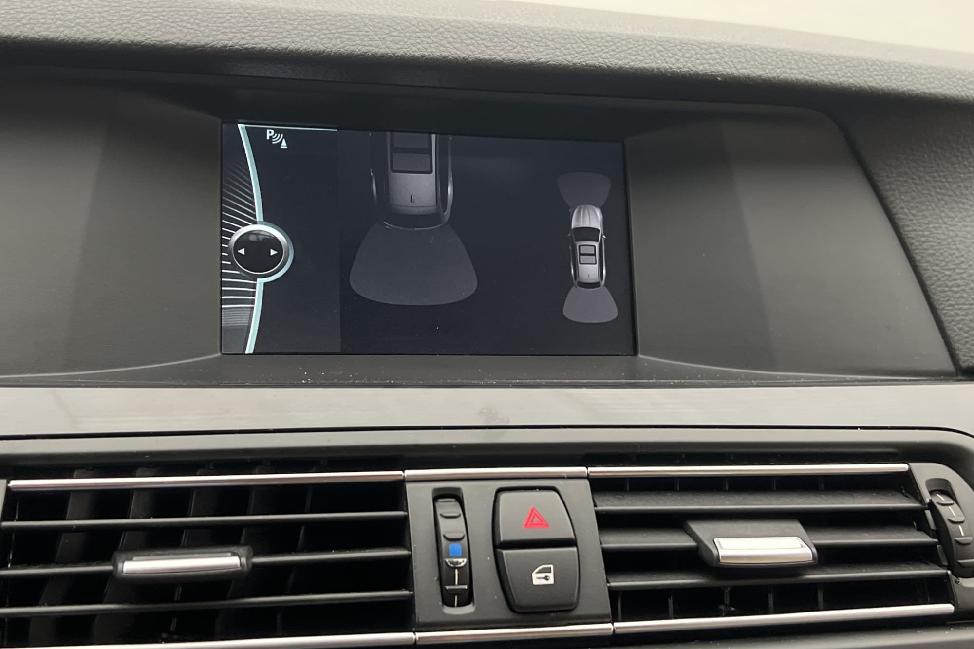 BMW 520 d Touring 184hk Sensorer Elstolar Keyless Dragkrok