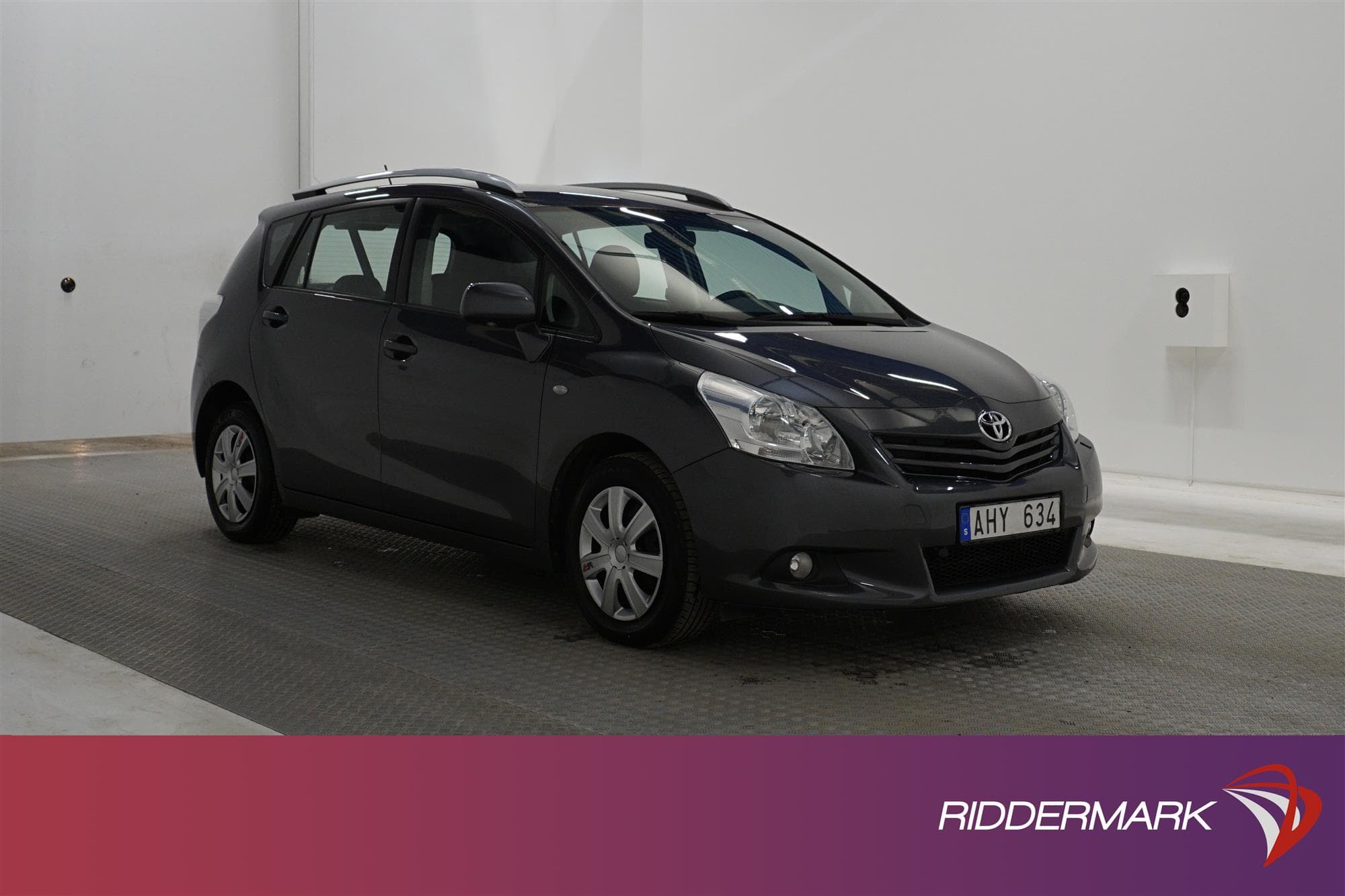 Toyota Verso 1.8 147hk 2 Brukare 7 Sits Drag PDC