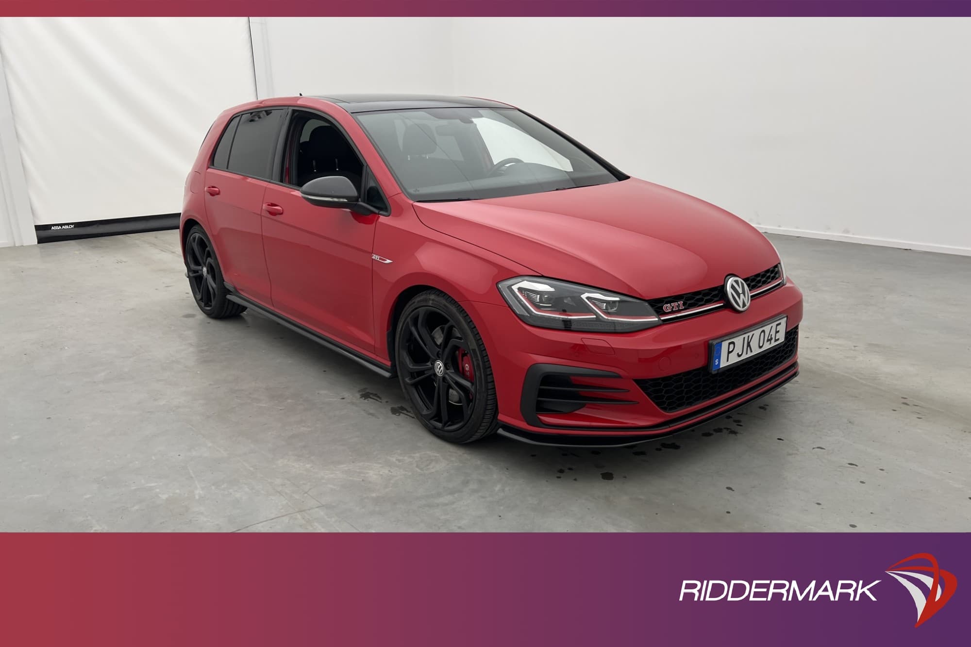 Volkswagen Golf GTI TCR 290hk