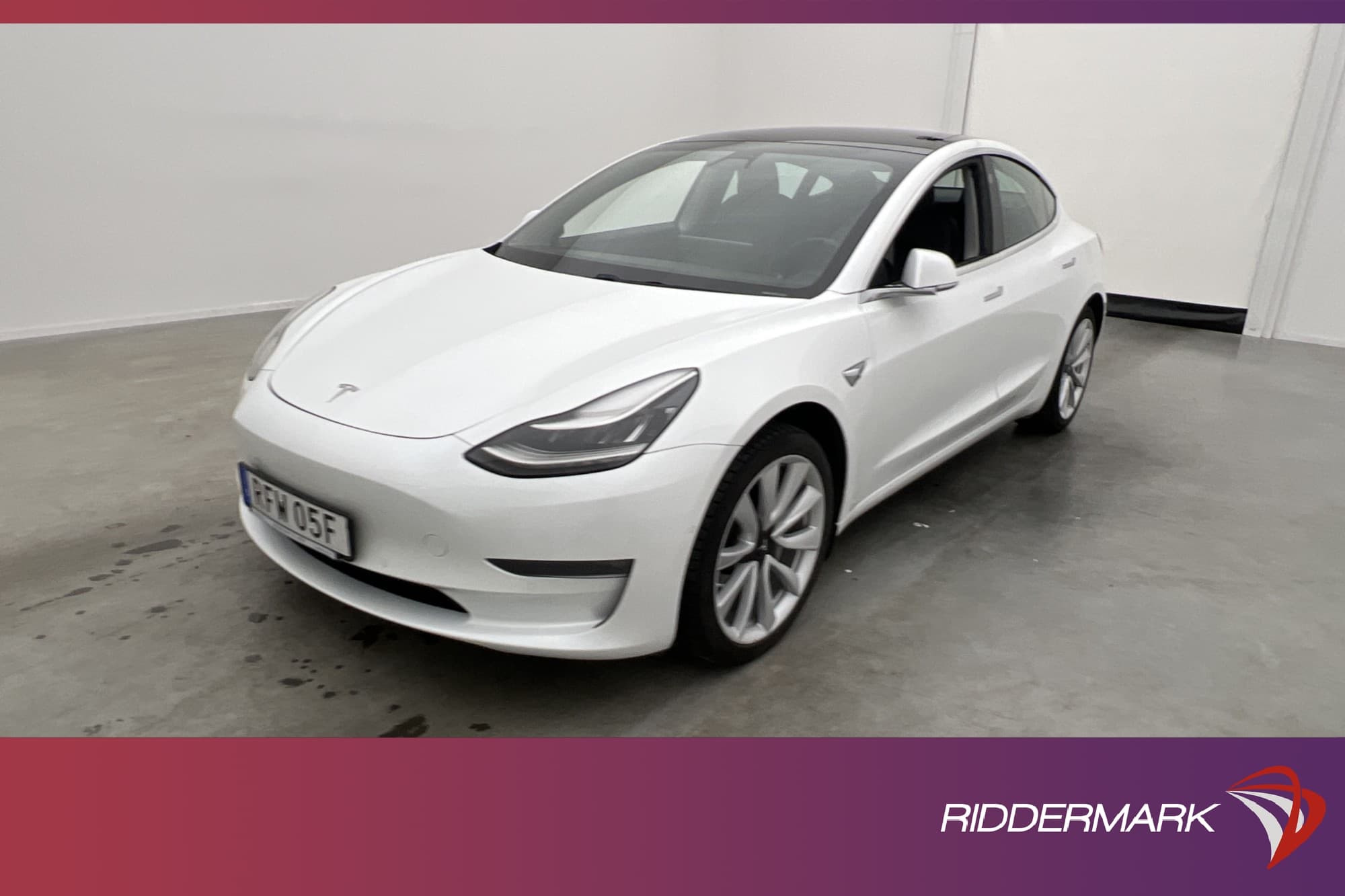 Tesla Model 3 Standard Range Plus