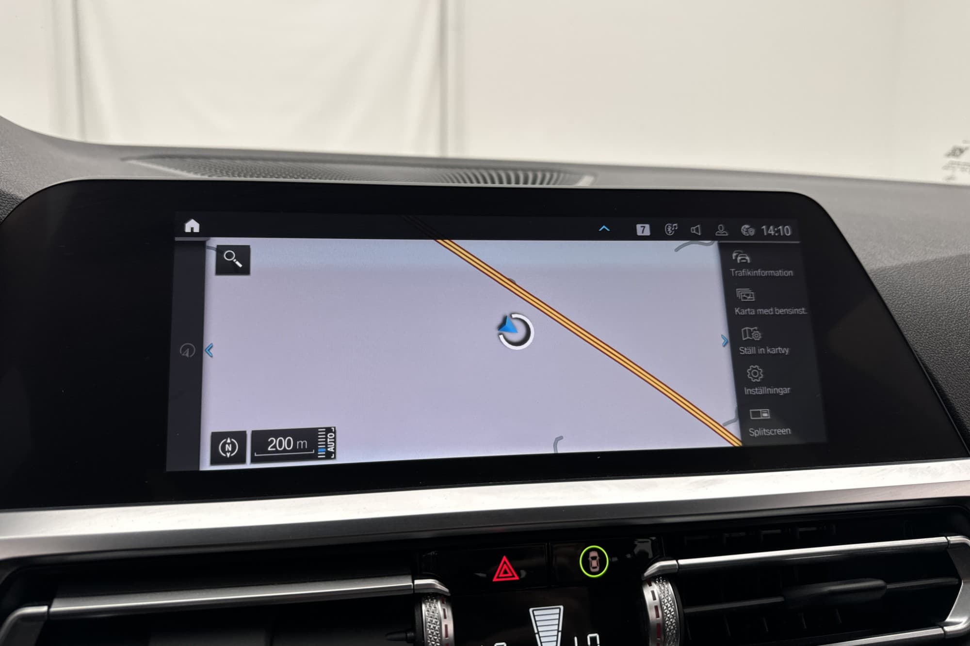 BMW 330e xDrive Touring 292hk M Sport Cockpit Navi Ambient