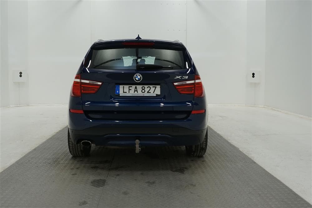 BMW X3 xDrive20d 190hk D-Värm Drag Halvskinn 0,52l/milexteriör