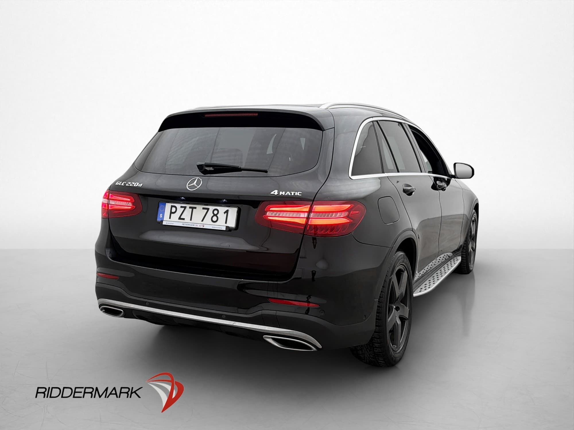 Mercedes-Benz GLC 220 d 4M AMG Line Pano Kamera Drag Navi