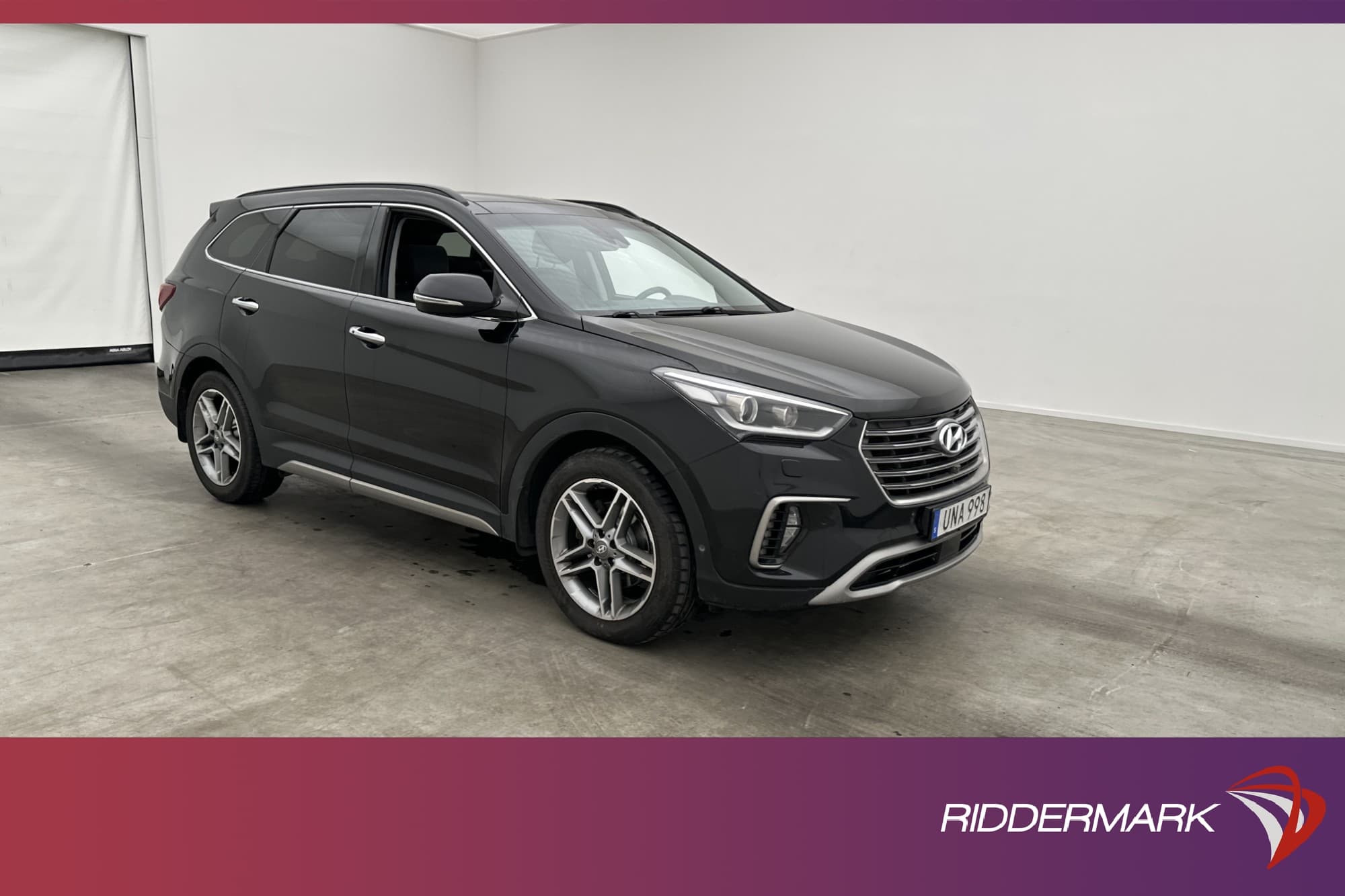 Hyundai Santa Fe Grand 4WD