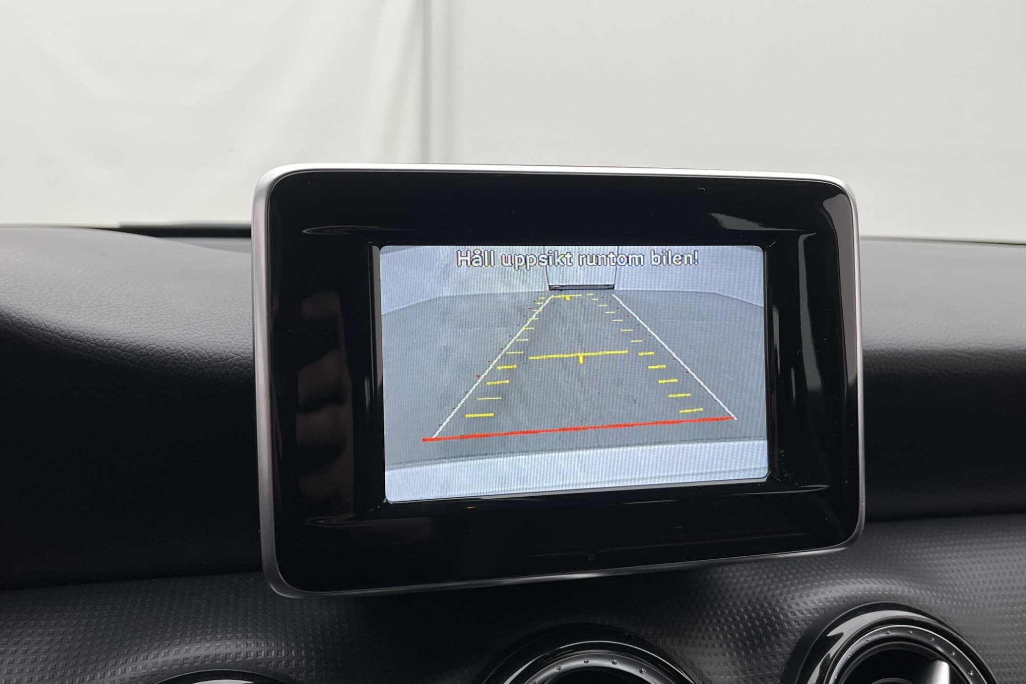 Mercedes-Benz A 180 122hk Fjärr-Värmare Kamera Halvskinn