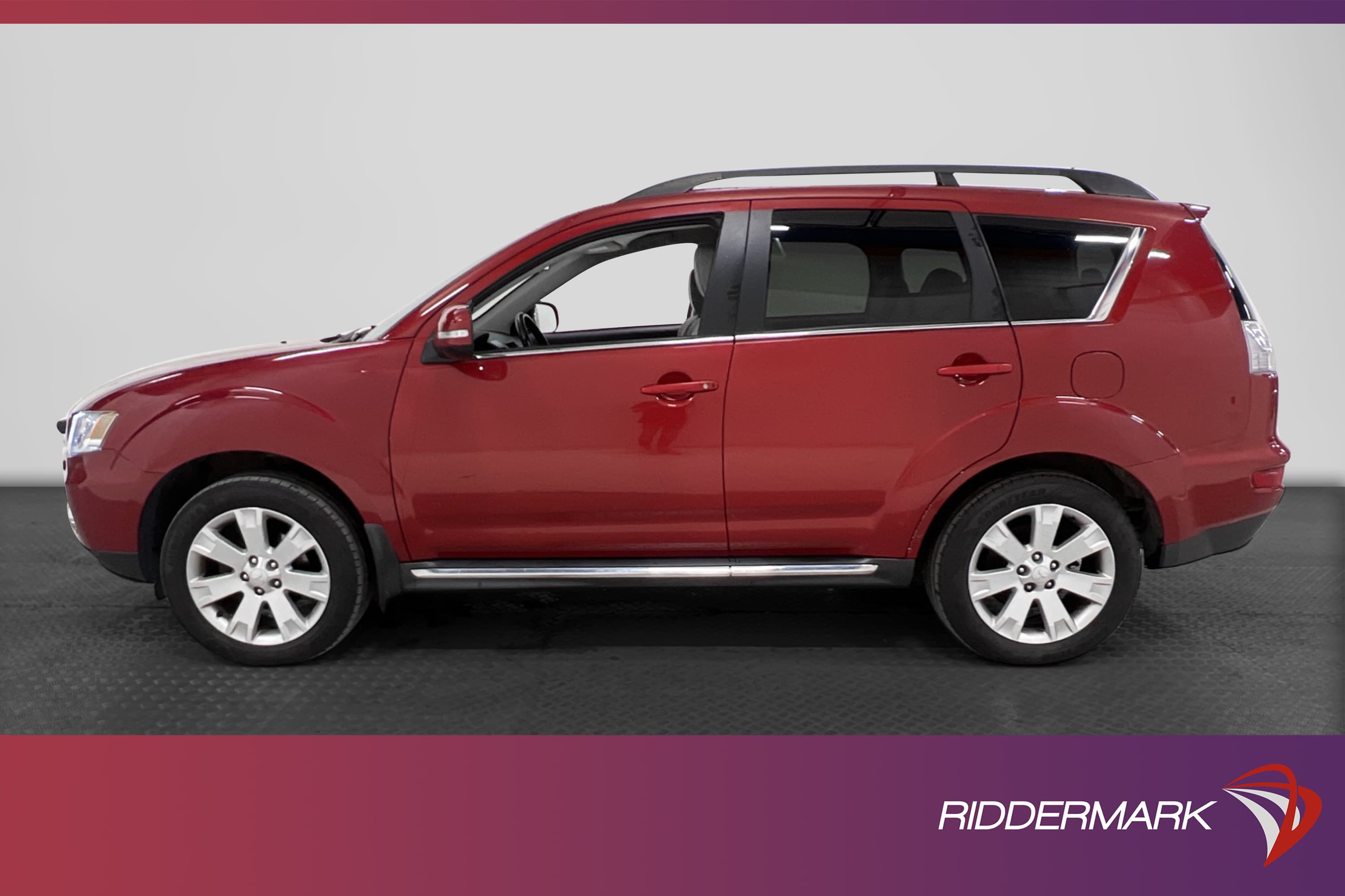 Mitsubishi Outlander 2.2 Di-D 177hk 4WD 7-Sits Skinn M-Värm