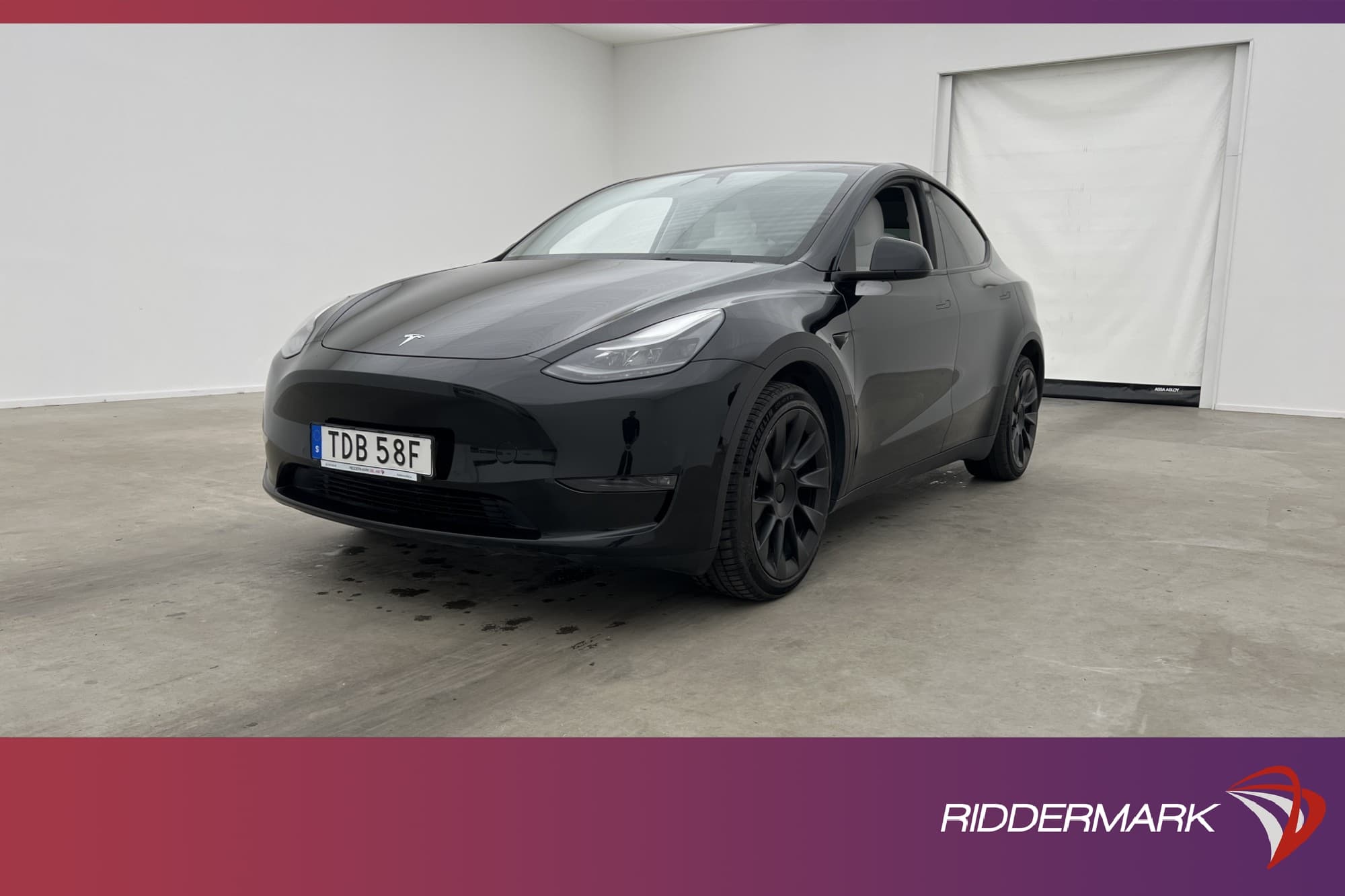 Tesla Model Y Long Range AWD
