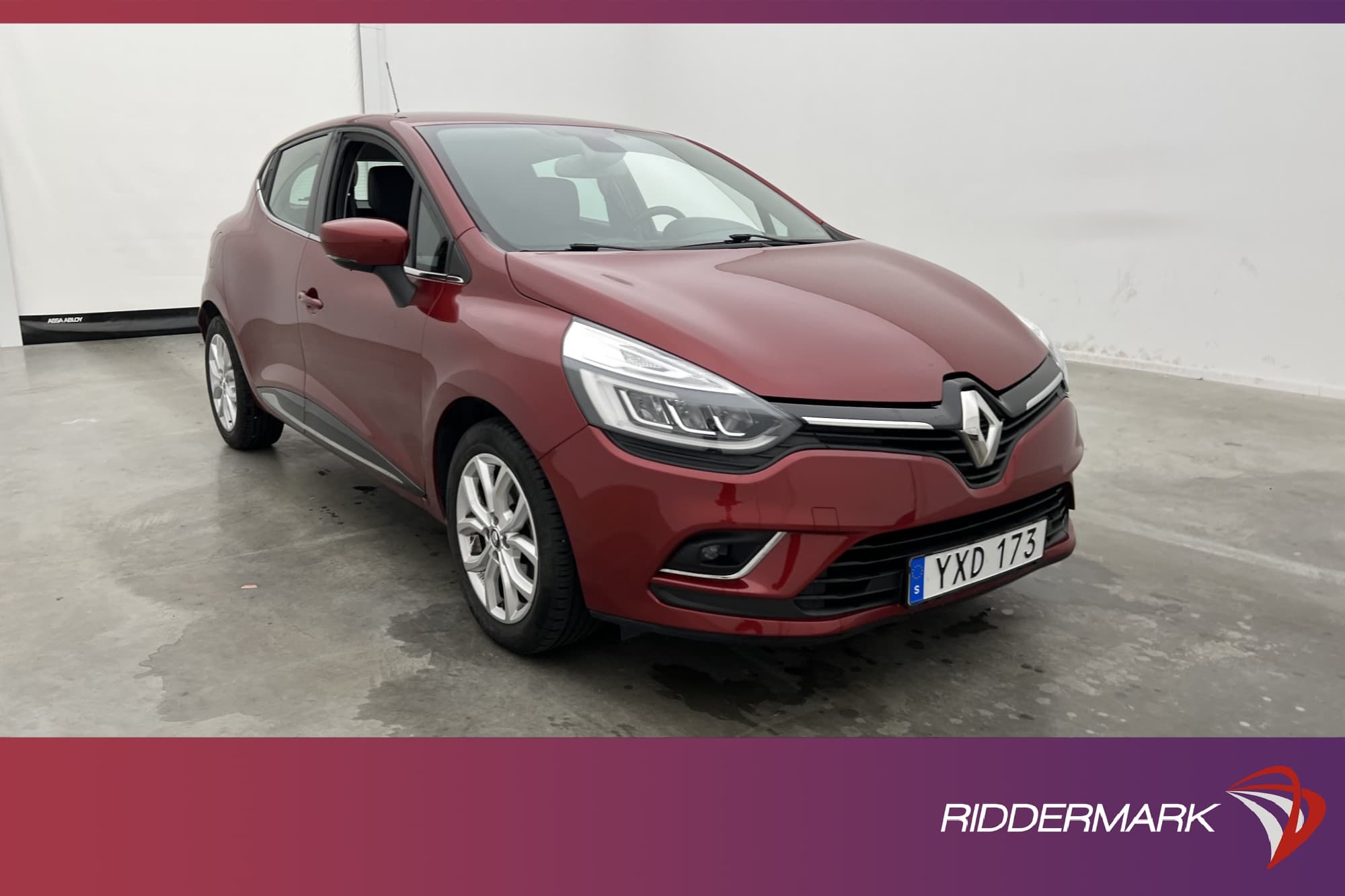 Renault Clio TCe 90hk