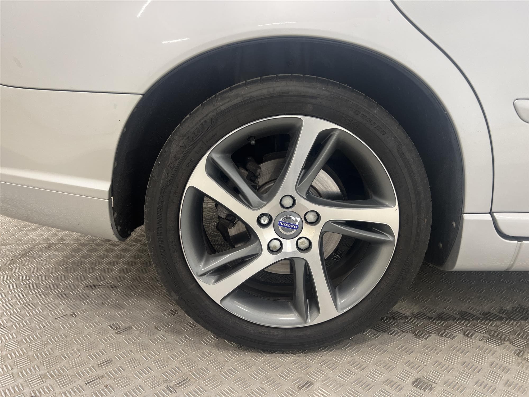 Volvo V50 D2 115hk Dragkrok D-Värmare Helskinn 0,38L/mil