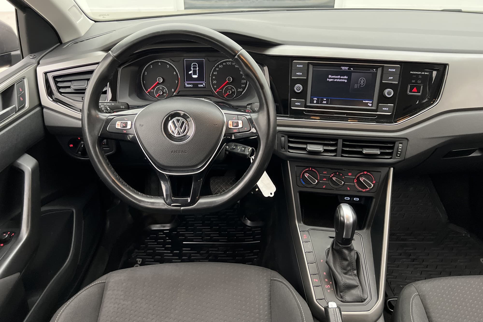 Volkswagen Polo 1.0 TSI 95hk Komfort Sensorer Bluetooth