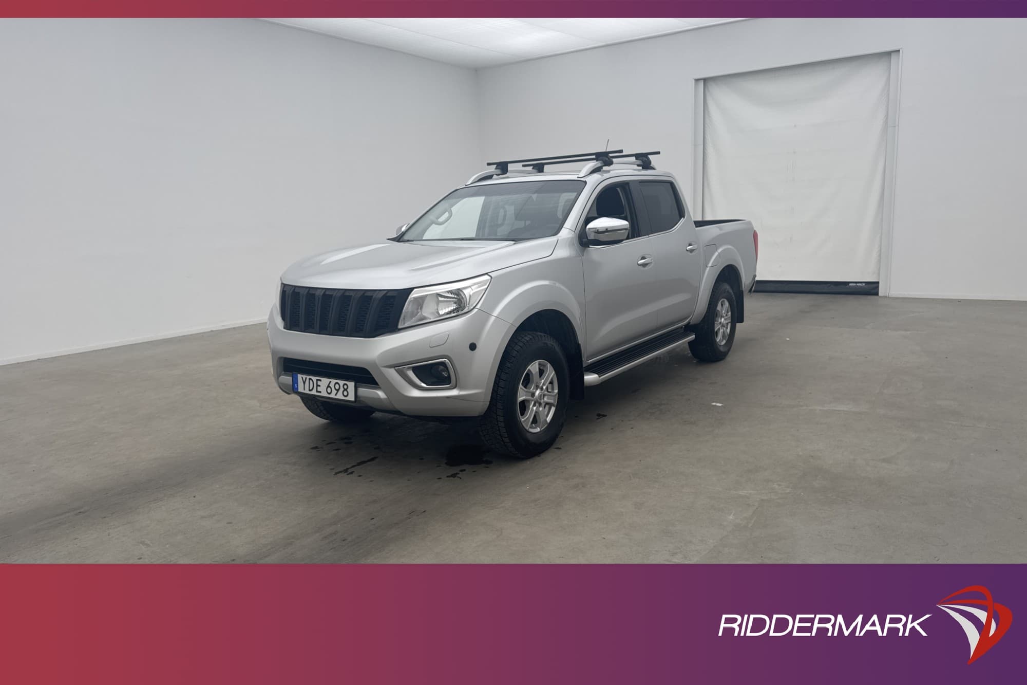 Nissan Navara 2.3dCi 4WD Värmare Dragkrok Diff B-Kamera