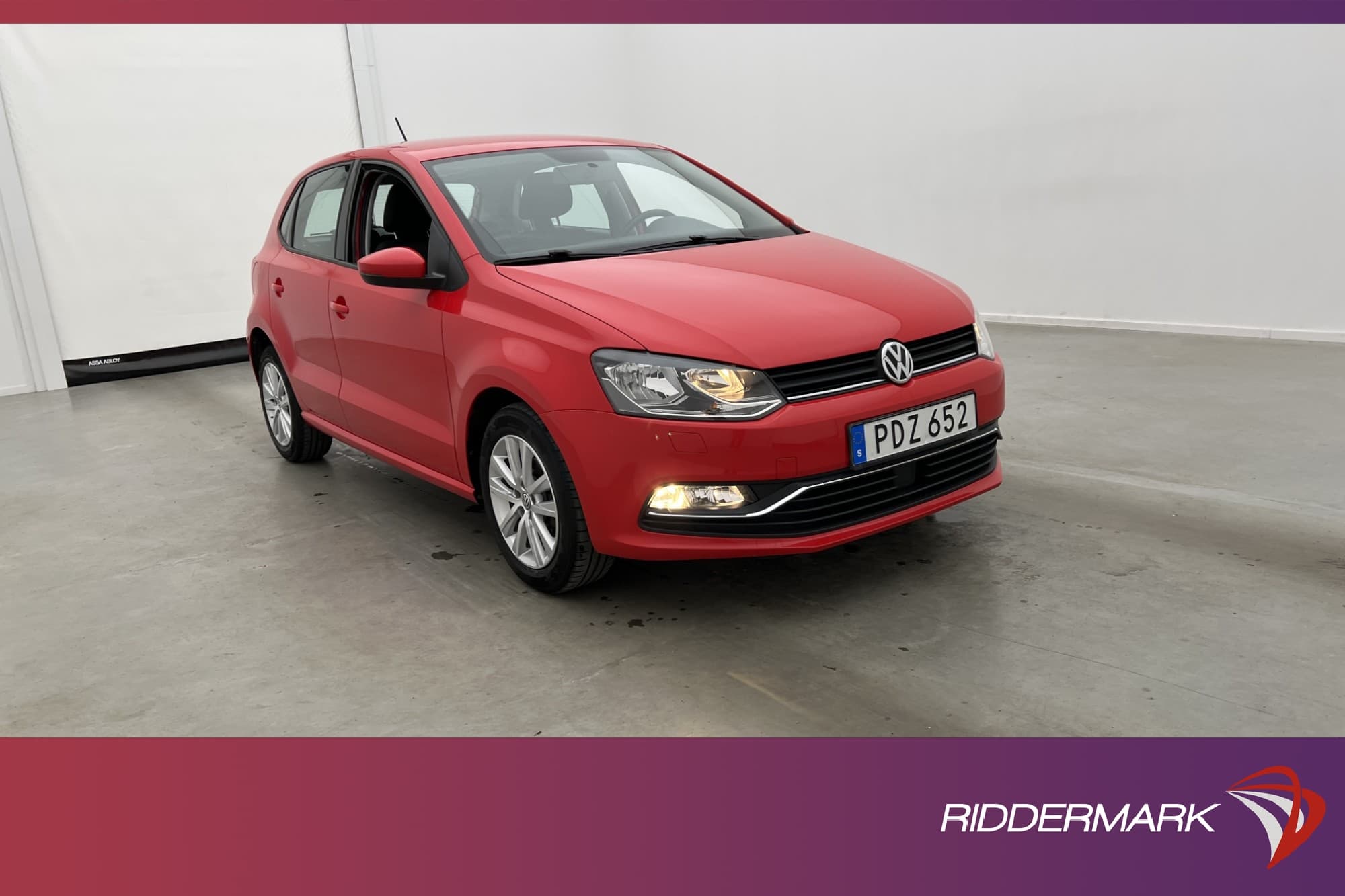 Volkswagen Polo 1.2 TSI 90hk Bluetooth Låg-Skatt 0,47L/mil