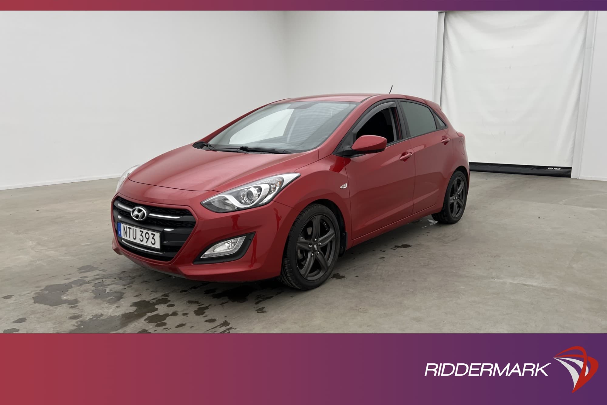 Hyundai i30 1.4 blue 100hk