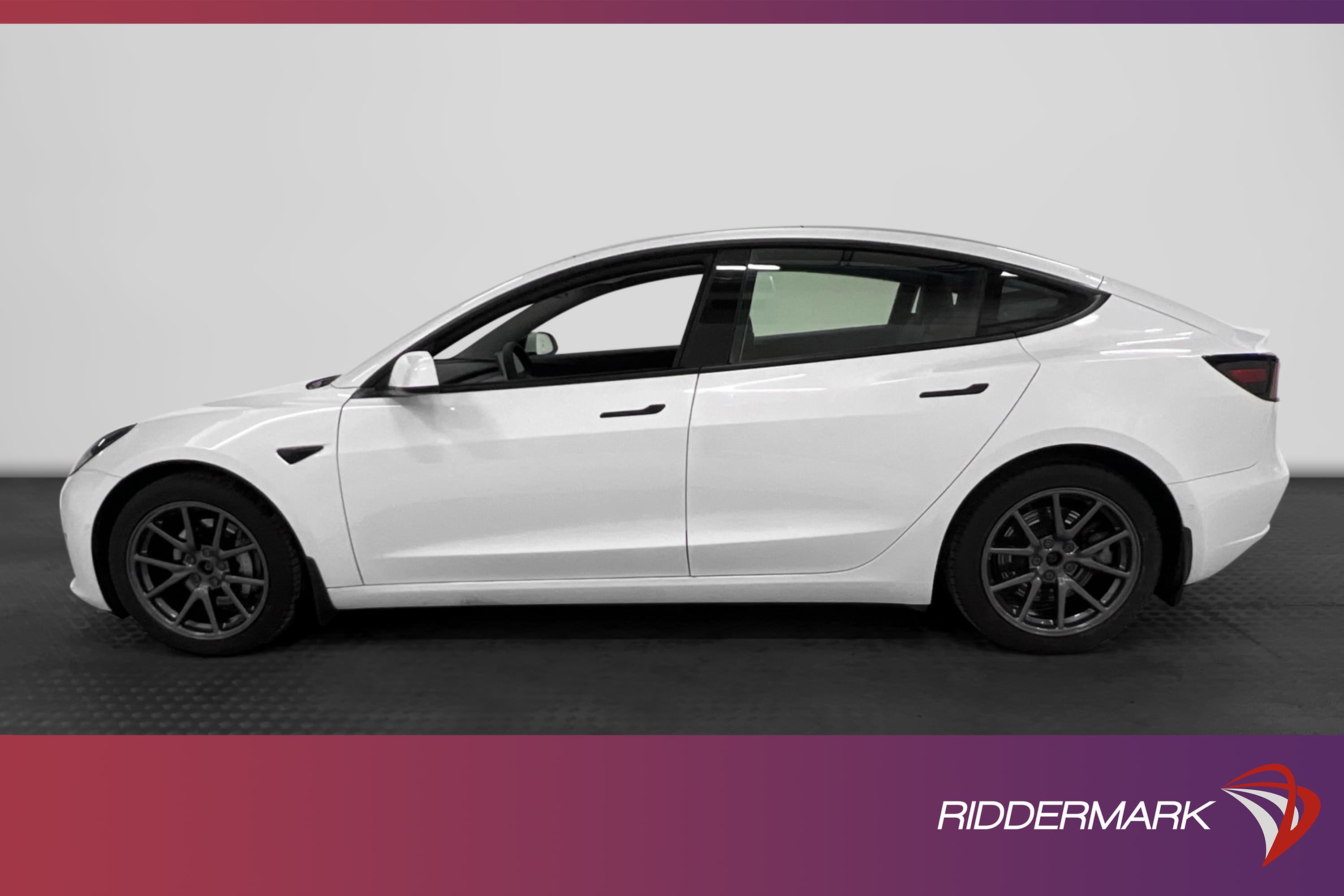 Tesla Model 3 Long Range AWD 440hk