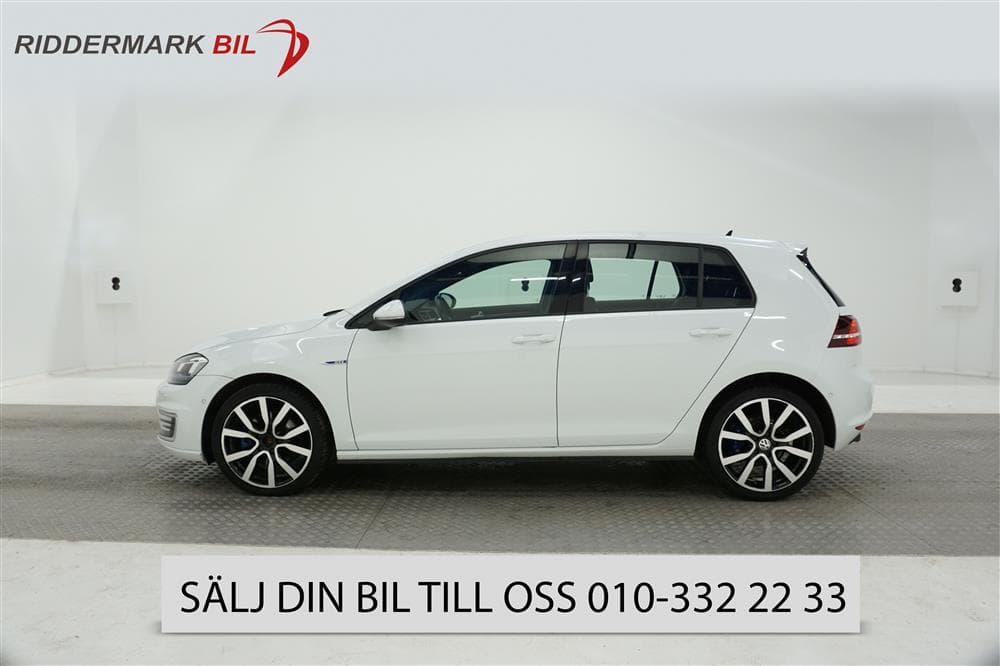 Volkswagen Golf GTE 204hk CarPlay Drag Pdc 