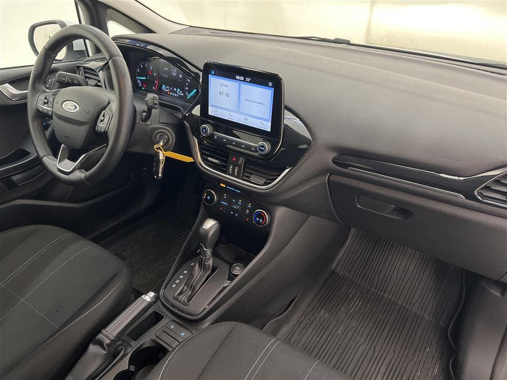 Ford Fiesta 1.0T EcoBoost 100hk Sensorer Carplay 0,52l/milinteriör