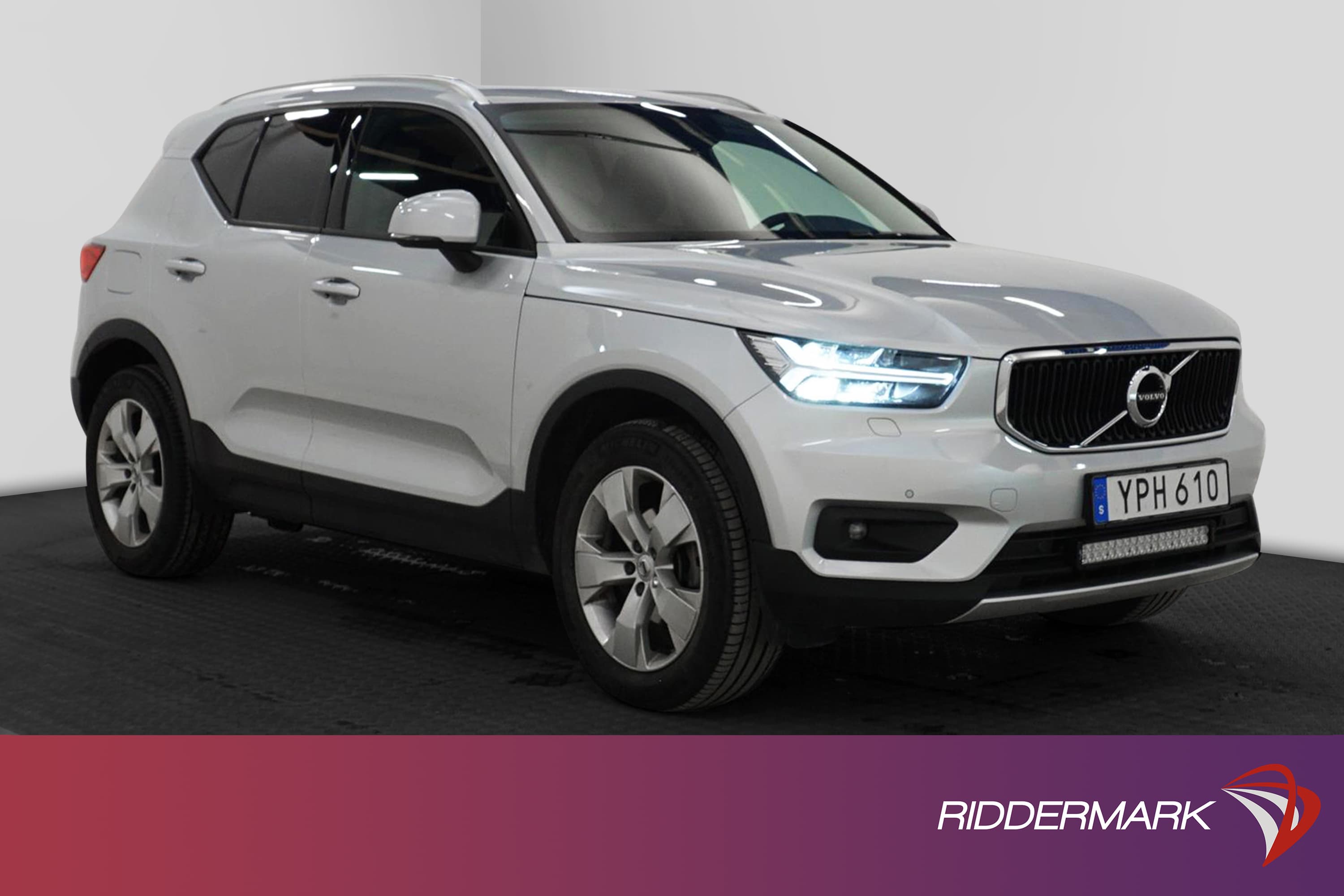 Volvo XC40 D3 150hk Momentum VOC Värmare Kamera Skinn Naviexteriör