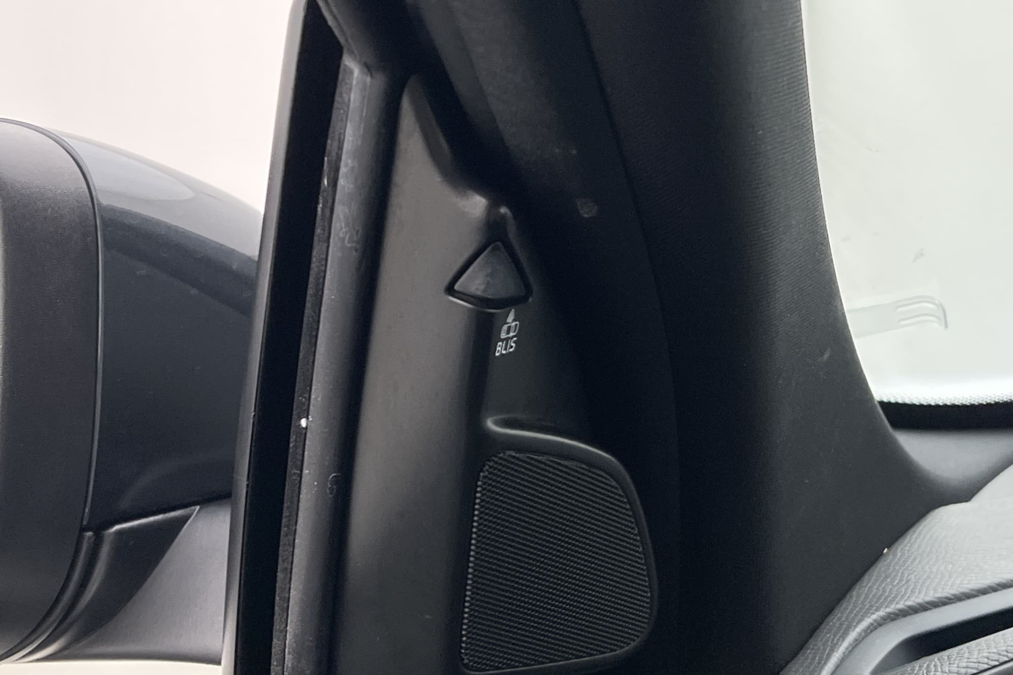 Volvo XC60 D4 AWD Classic VOC Värm Drag Sensorer Rattvärme 