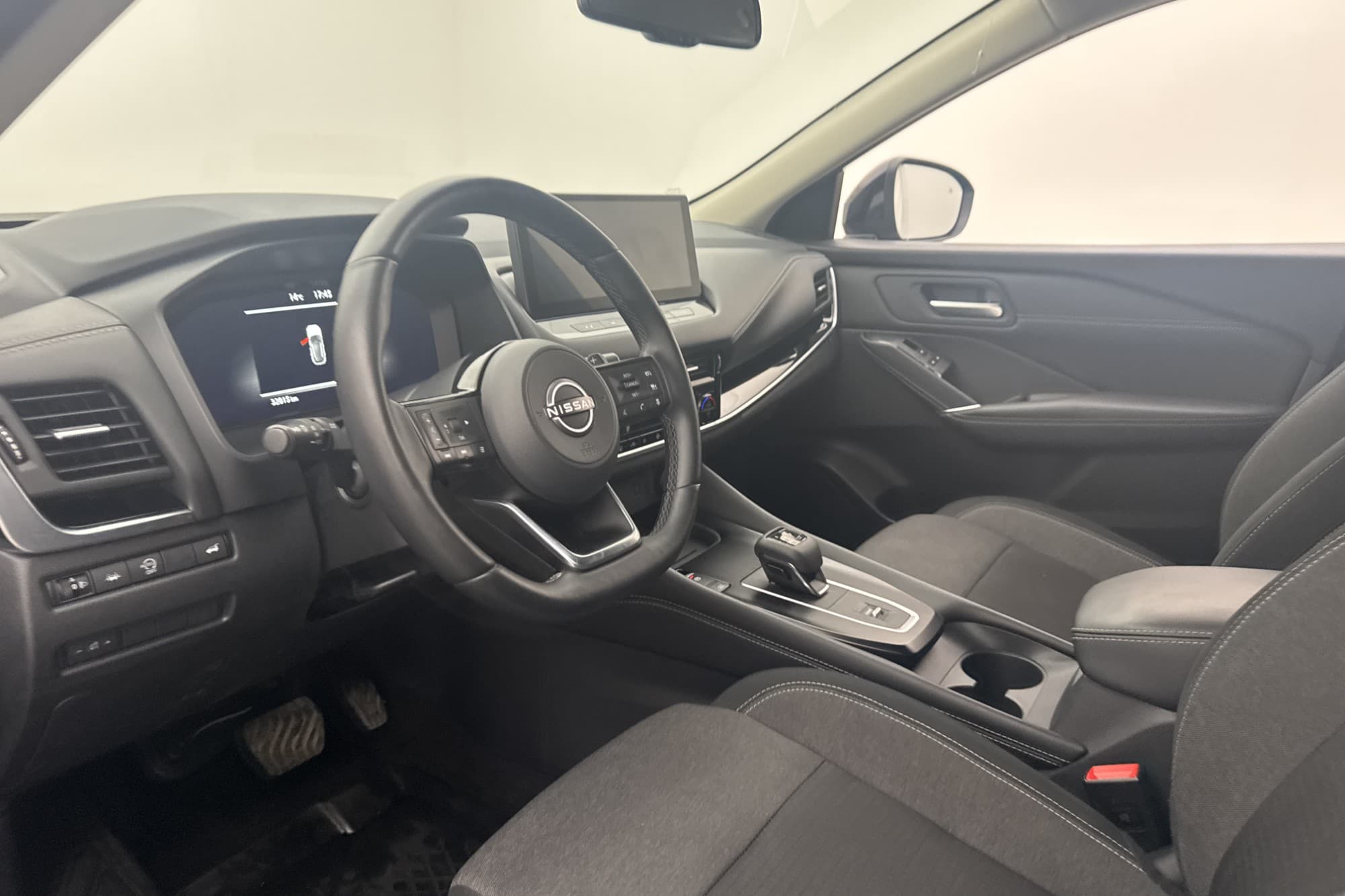 Nissan Qashqai 1.3 DIG-T 158hk N-Connecta 360° Navi Keyless