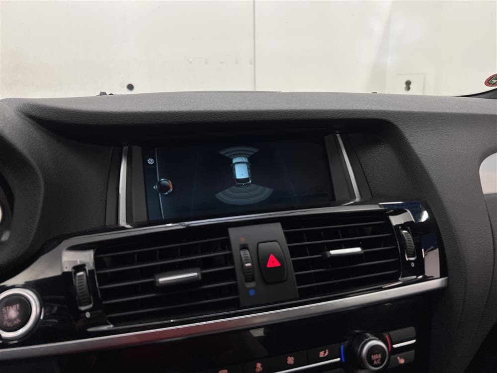 BMW X3 xDrive20d 190hk M-Sport Navi H-Skinn 0,49l/milinteriör